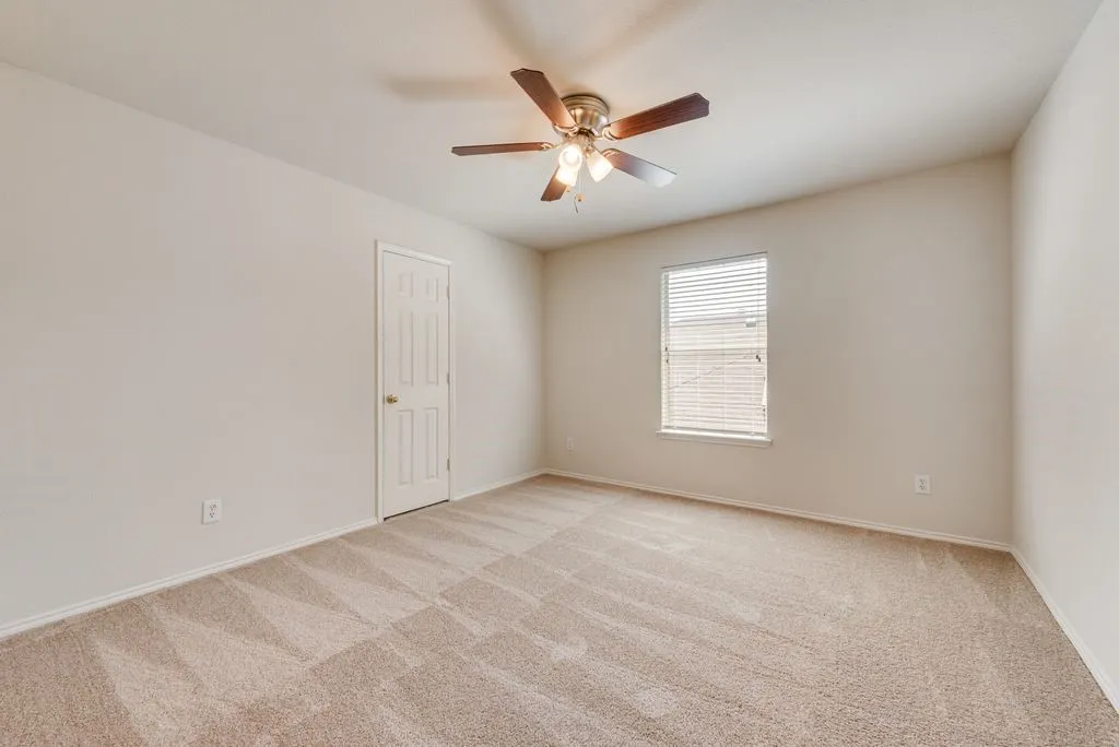 Single Family Residence For Sale in Denton County , 1157 Ducks Landing, Frisco, Texas 75033, 4 Bedroom, 3 Bathroom, 2 Garage spaces, 3,148 Sqft, built in 2003, mls#21326307, Real Estate Agent in Frisco, Homes For Sale in Denton county, Homes For Sale in Frisco, Realtor in Frisco Texas, Real Estate Brokerage Independent Realty Texas, Luminita Cordes Realtor