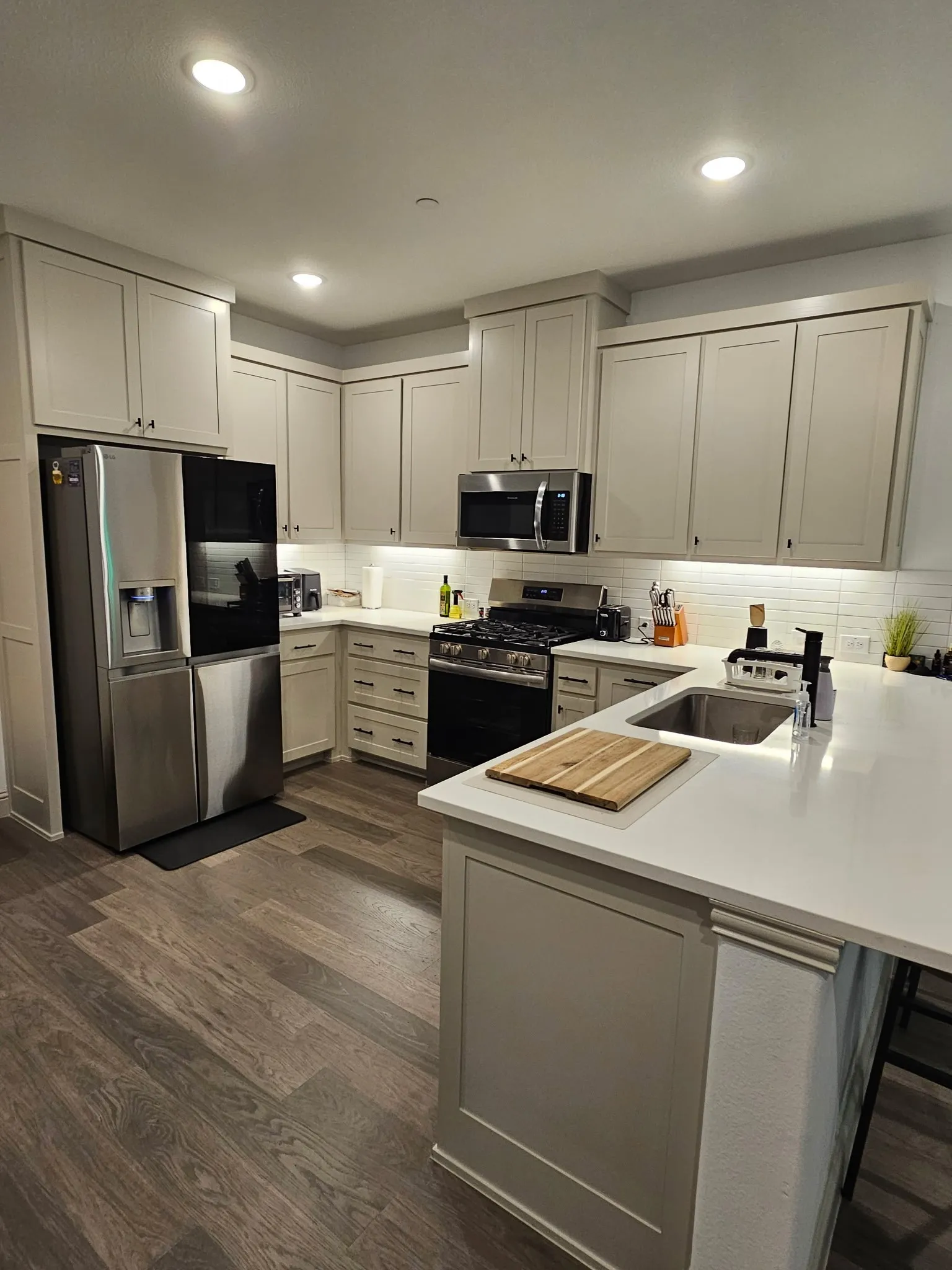 Townhouse For Rent in Tarrant County , 4336 Hopewell Street, North Richland Hills, Texas 76180, 3 Bedroom, 3 Bathroom, 2 Garage spaces, 1,684 Sqft, built in 2024, mls#21327251, Real Estate Agent in North Richland Hills, Homes For Rent in Tarrant county, Homes For Rent in North Richland Hills, Realtor in North Richland Hills Texas, Real Estate Brokerage Independent Realty Texas, Luminita Cordes Realtor