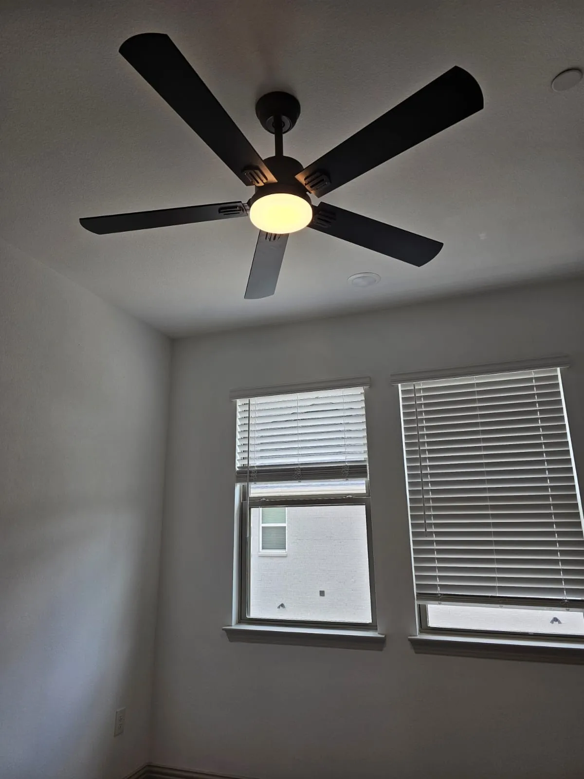 Townhouse For Rent in Tarrant County , 4336 Hopewell Street, North Richland Hills, Texas 76180, 3 Bedroom, 3 Bathroom, 2 Garage spaces, 1,684 Sqft, built in 2024, mls#21327251, Real Estate Agent in North Richland Hills, Homes For Rent in Tarrant county, Homes For Rent in North Richland Hills, Realtor in North Richland Hills Texas, Real Estate Brokerage Independent Realty Texas, Luminita Cordes Realtor