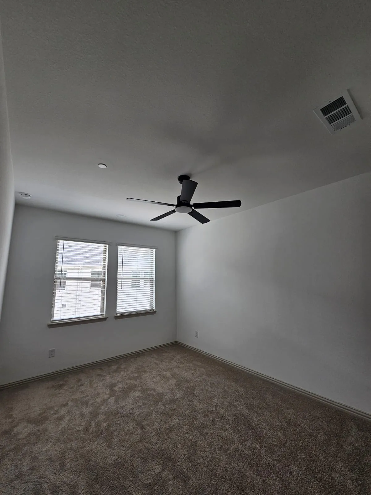 Townhouse For Rent in Tarrant County , 4336 Hopewell Street, North Richland Hills, Texas 76180, 3 Bedroom, 3 Bathroom, 2 Garage spaces, 1,684 Sqft, built in 2024, mls#21327251, Real Estate Agent in North Richland Hills, Homes For Rent in Tarrant county, Homes For Rent in North Richland Hills, Realtor in North Richland Hills Texas, Real Estate Brokerage Independent Realty Texas, Luminita Cordes Realtor