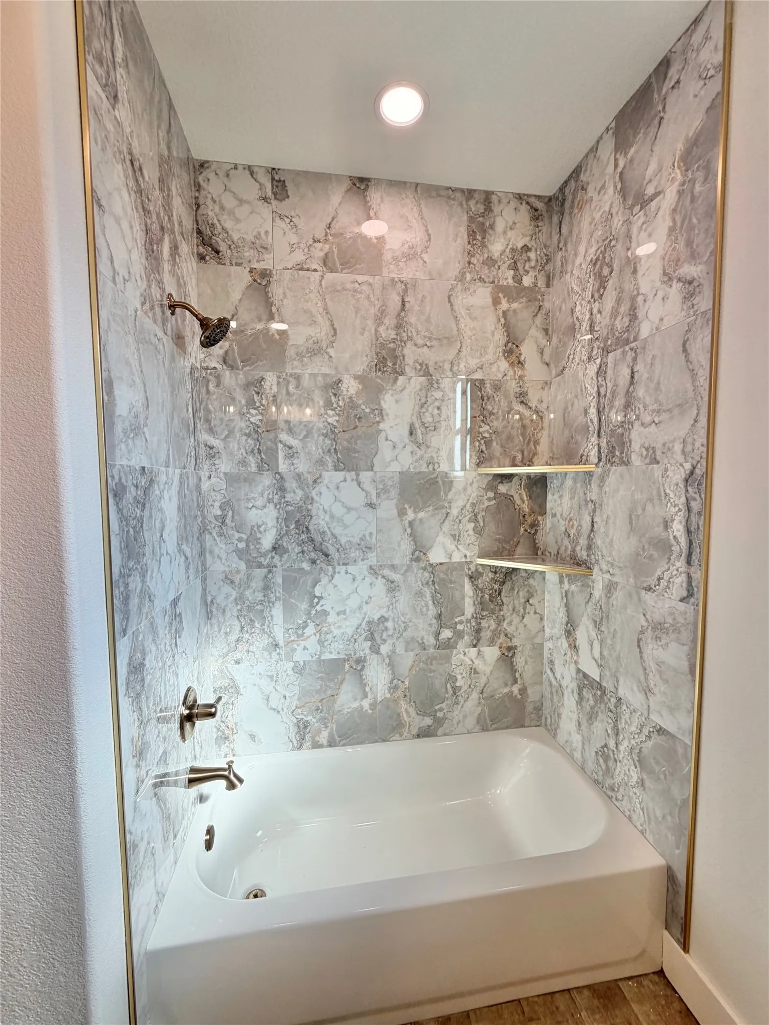 Single Family Residence For Sale in Parker County , 2013 Collin Street, Weatherford, Texas 76085, 3 Bedroom, 2 Bathroom, 3 Garage spaces, 2,040 Sqft, built in 2026, mls#21327460, Real Estate Agent in Weatherford, Homes For Sale in Parker county, Homes For Sale in Weatherford, Realtor in Weatherford Texas, Real Estate Brokerage Independent Realty Texas, Luminita Cordes Realtor