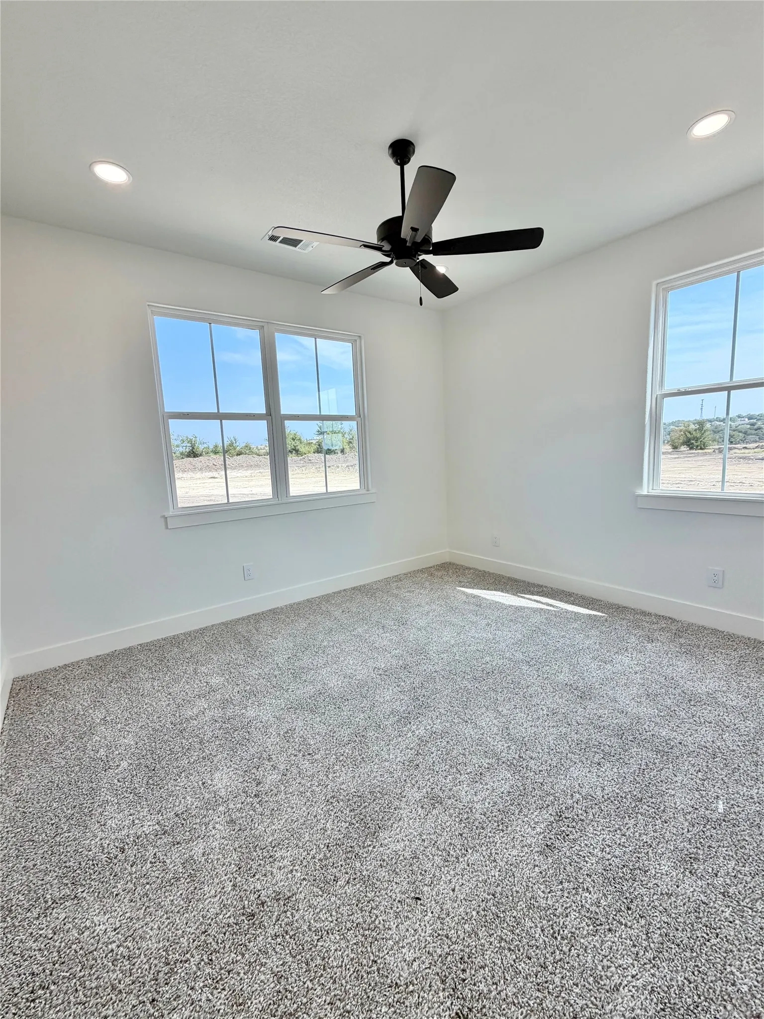 Single Family Residence For Sale in Parker County , 2013 Collin Street, Weatherford, Texas 76085, 3 Bedroom, 2 Bathroom, 3 Garage spaces, 2,040 Sqft, built in 2026, mls#21327460, Real Estate Agent in Weatherford, Homes For Sale in Parker county, Homes For Sale in Weatherford, Realtor in Weatherford Texas, Real Estate Brokerage Independent Realty Texas, Luminita Cordes Realtor