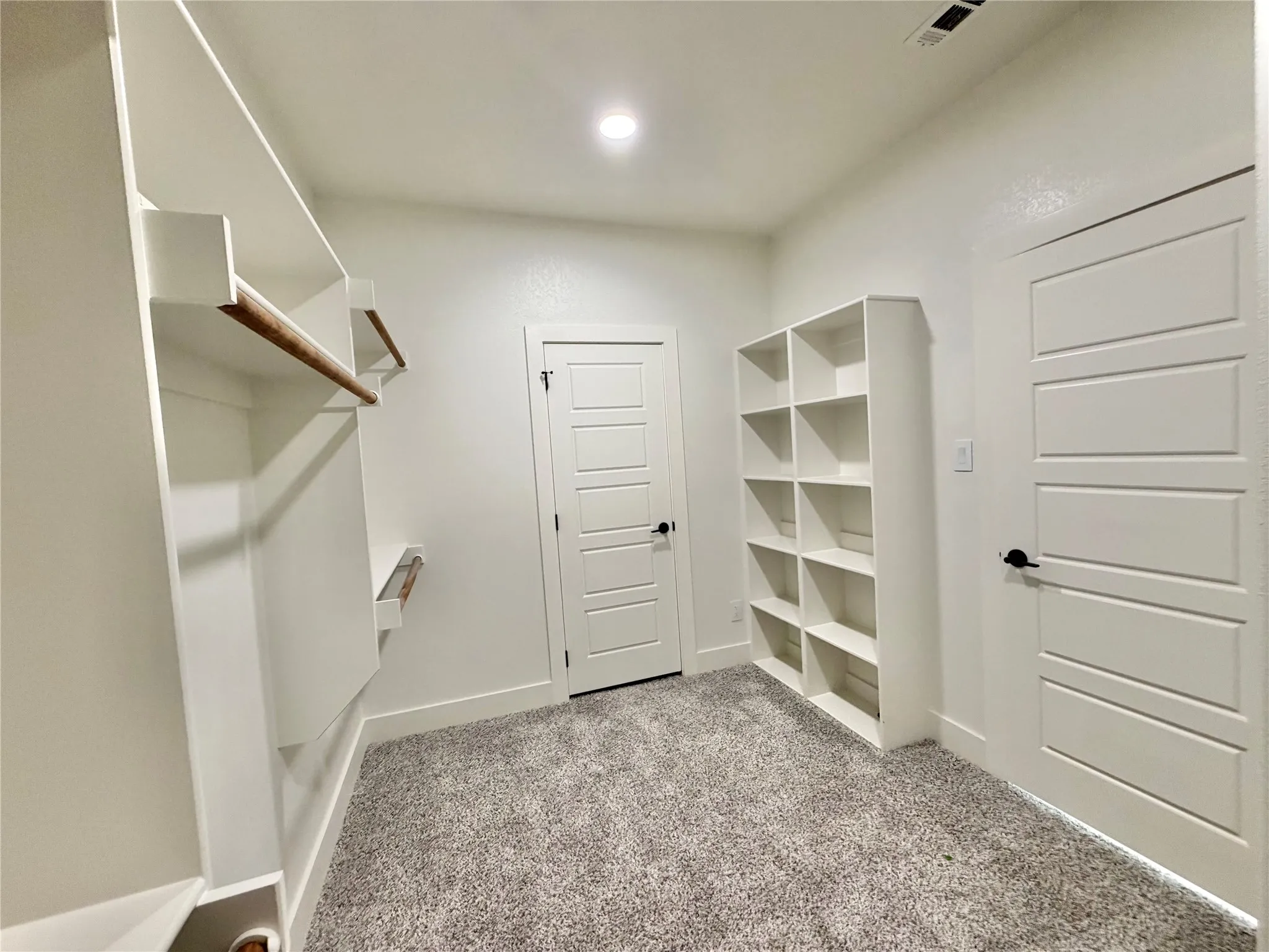 Single Family Residence For Sale in Parker County , 2013 Collin Street, Weatherford, Texas 76085, 3 Bedroom, 2 Bathroom, 3 Garage spaces, 2,040 Sqft, built in 2026, mls#21327460, Real Estate Agent in Weatherford, Homes For Sale in Parker county, Homes For Sale in Weatherford, Realtor in Weatherford Texas, Real Estate Brokerage Independent Realty Texas, Luminita Cordes Realtor