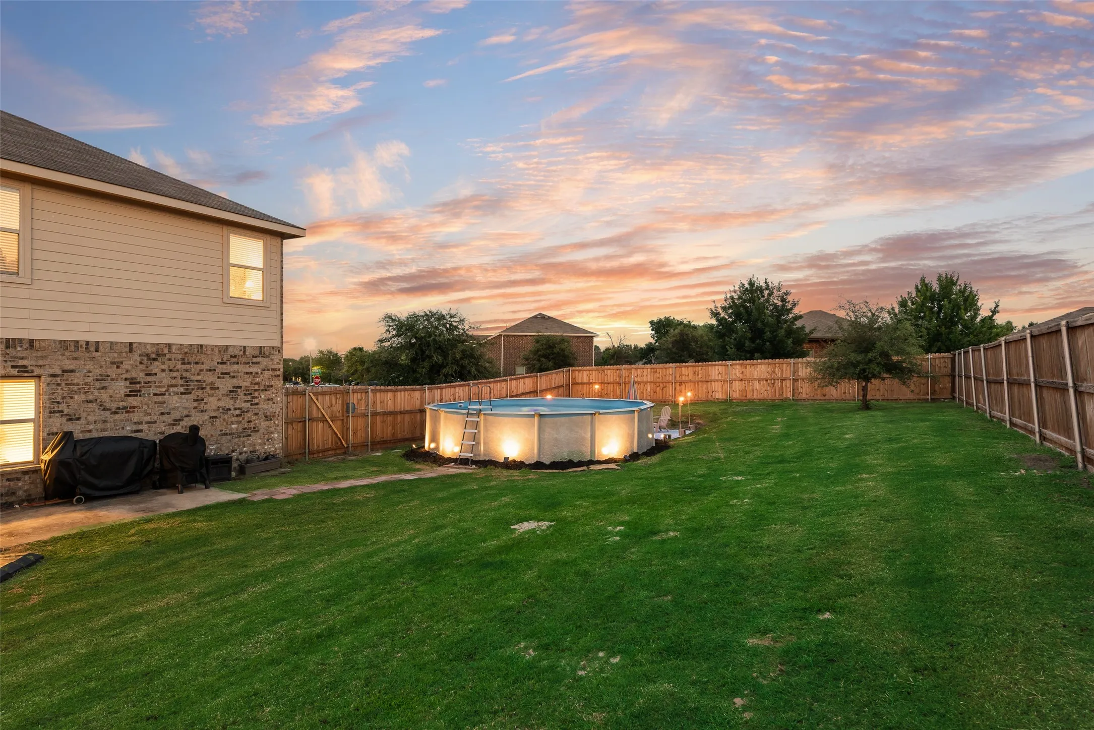 Single Family Residence For Sale in Collin County , 1409 Waco Turner, Royse City, Texas 75189, 5 Bedroom, 3 Bathroom, 2 Garage spaces, 2,607 Sqft, built in 2014, mls#21327118, Real Estate Agent in Royse City, Homes For Sale in Collin county, Homes For Sale in Royse City, Realtor in Royse City Texas, Real Estate Brokerage Independent Realty Texas, Luminita Cordes Realtor