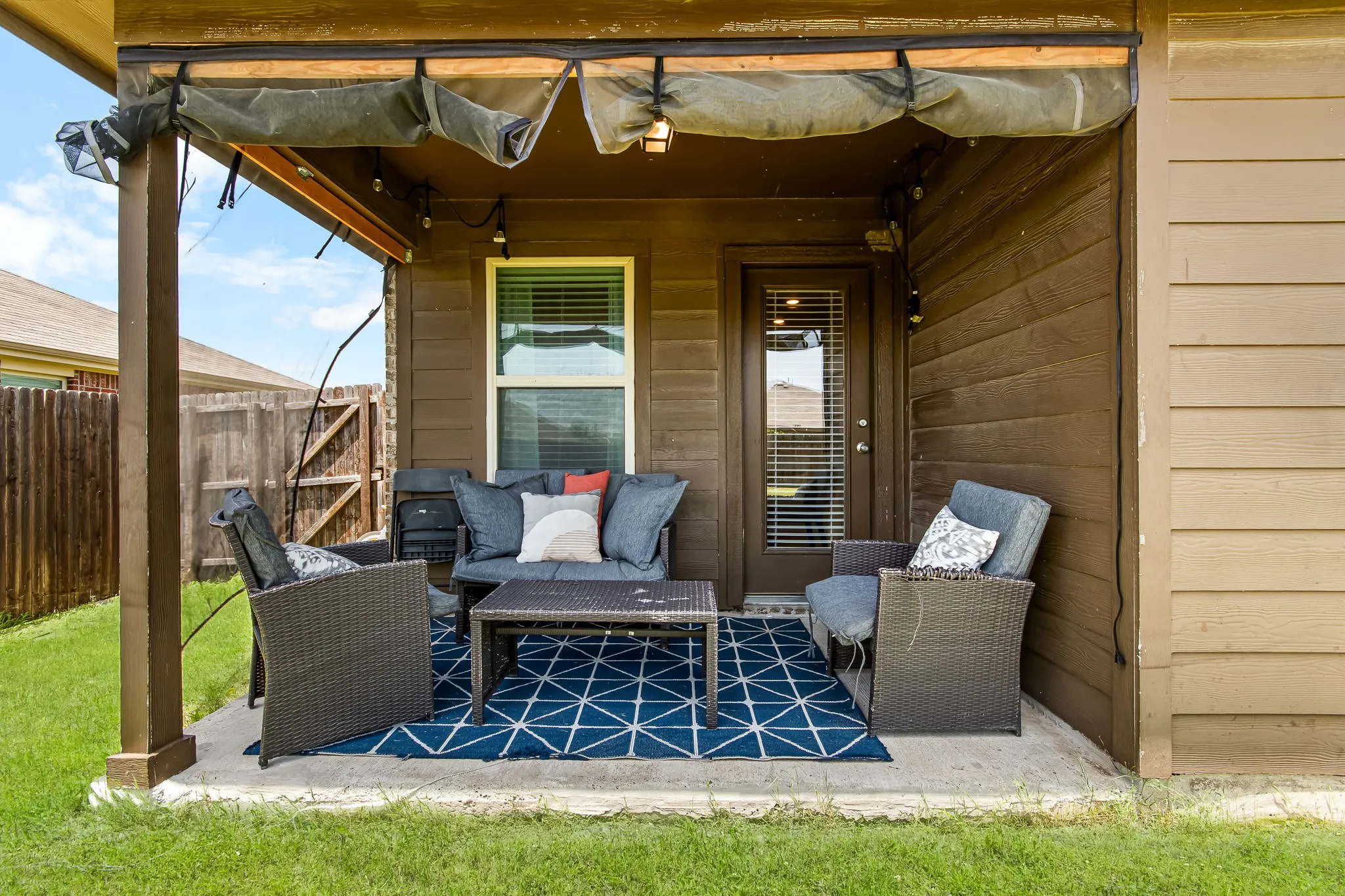 Single Family Residence For Sale in Collin County , 314 Silo Circle, Royse City, Texas 75189, 4 Bedroom, 2 Bathroom, 2 Garage spaces, 1,566 Sqft, built in 2019, mls#21324306, Real Estate Agent in Royse City, Homes For Sale in Collin county, Homes For Sale in Royse City, Realtor in Royse City Texas, Real Estate Brokerage Independent Realty Texas, Luminita Cordes Realtor