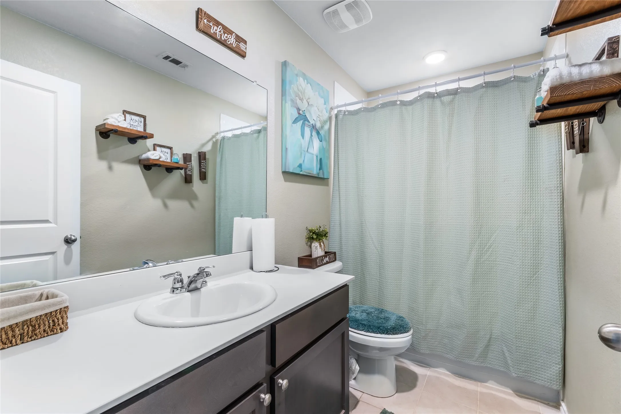 Single Family Residence For Sale in Collin County , 314 Silo Circle, Royse City, Texas 75189, 4 Bedroom, 2 Bathroom, 2 Garage spaces, 1,566 Sqft, built in 2019, mls#21324306, Real Estate Agent in Royse City, Homes For Sale in Collin county, Homes For Sale in Royse City, Realtor in Royse City Texas, Real Estate Brokerage Independent Realty Texas, Luminita Cordes Realtor