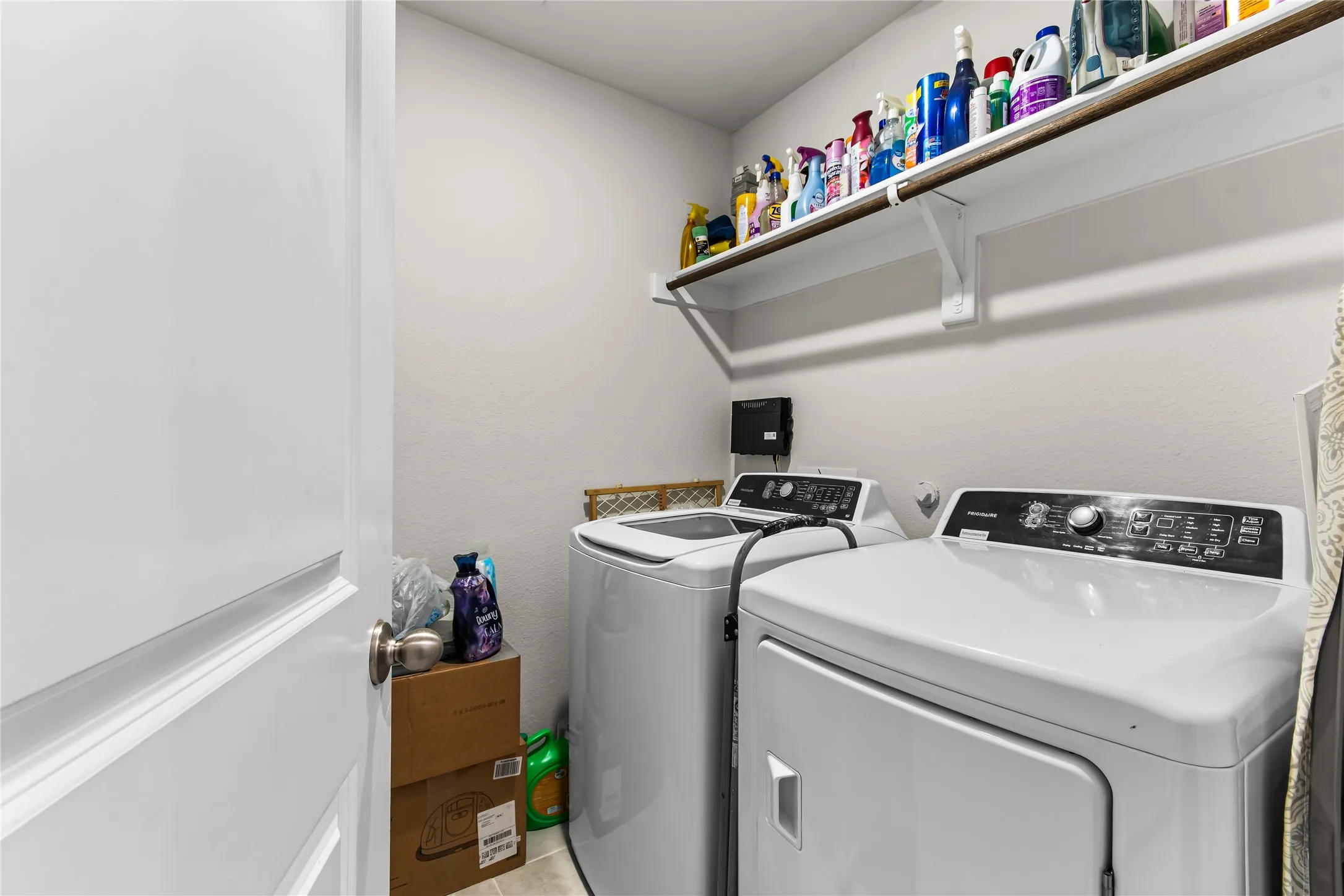 Single Family Residence For Sale in Collin County , 314 Silo Circle, Royse City, Texas 75189, 4 Bedroom, 2 Bathroom, 2 Garage spaces, 1,566 Sqft, built in 2019, mls#21324306, Real Estate Agent in Royse City, Homes For Sale in Collin county, Homes For Sale in Royse City, Realtor in Royse City Texas, Real Estate Brokerage Independent Realty Texas, Luminita Cordes Realtor