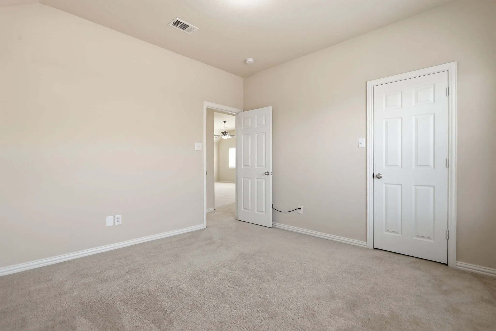 upstairs bedroom 4