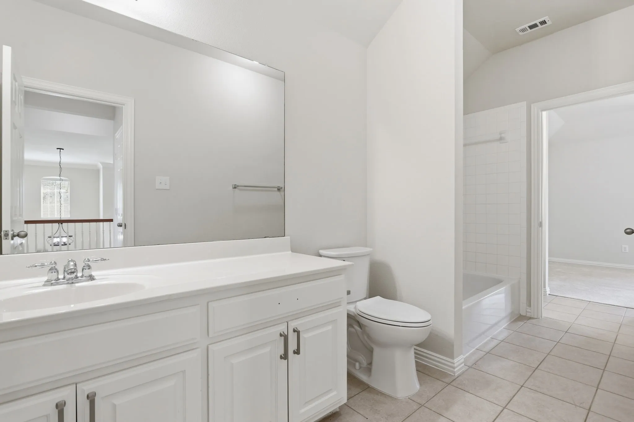 jack and jill upstairs bathroom