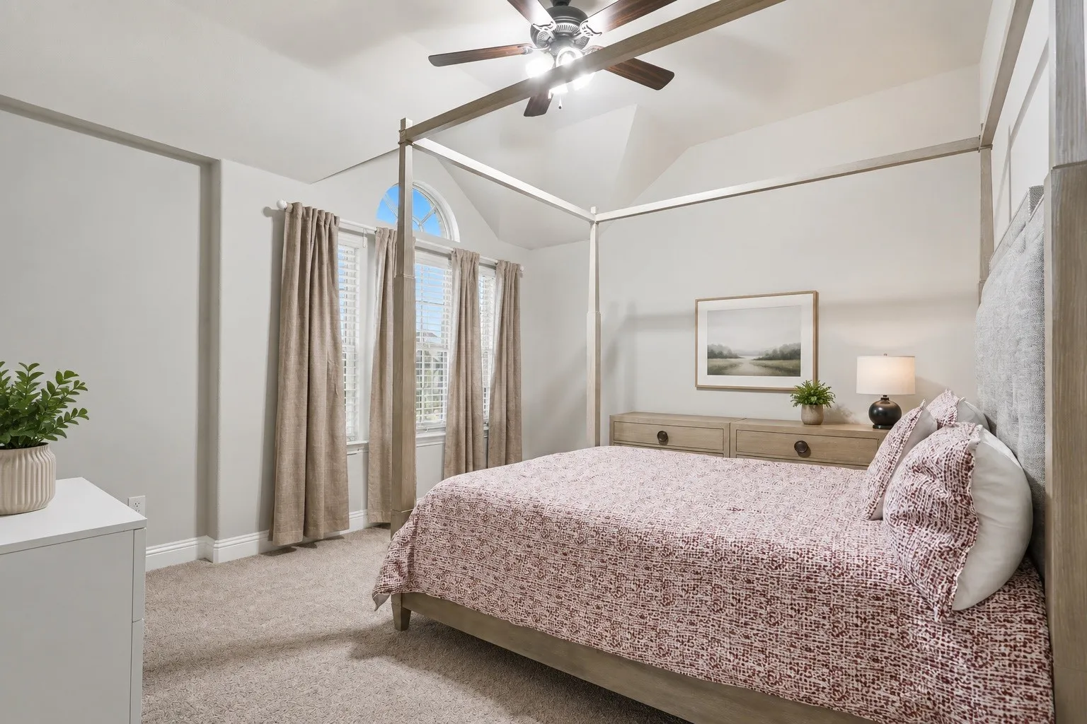 Single Family Residence For Sale in Rockwall County , 310 Aeronca Drive, Fate, Texas 75087, 6 Bedroom, 4 Bathroom, 2 Garage spaces, 3,886 Sqft, built in 2019, mls#21327536, Real Estate Agent in Fate, Homes For Sale in Rockwall county, Homes For Sale in Fate, Realtor in Fate Texas, Real Estate Brokerage Independent Realty Texas, Luminita Cordes Realtor