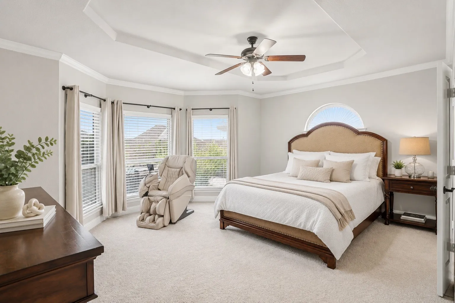 Single Family Residence For Sale in Rockwall County , 310 Aeronca Drive, Fate, Texas 75087, 6 Bedroom, 4 Bathroom, 2 Garage spaces, 3,886 Sqft, built in 2019, mls#21327536, Real Estate Agent in Fate, Homes For Sale in Rockwall county, Homes For Sale in Fate, Realtor in Fate Texas, Real Estate Brokerage Independent Realty Texas, Luminita Cordes Realtor