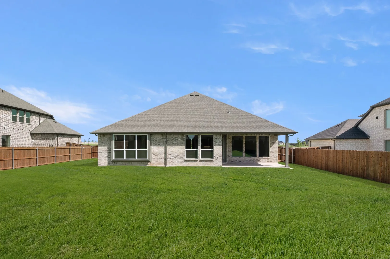 DFW-Myrtle Creek-Concept 2464-228 Mountain Laurel Drive- Back Exterior -Risewell Homes-2