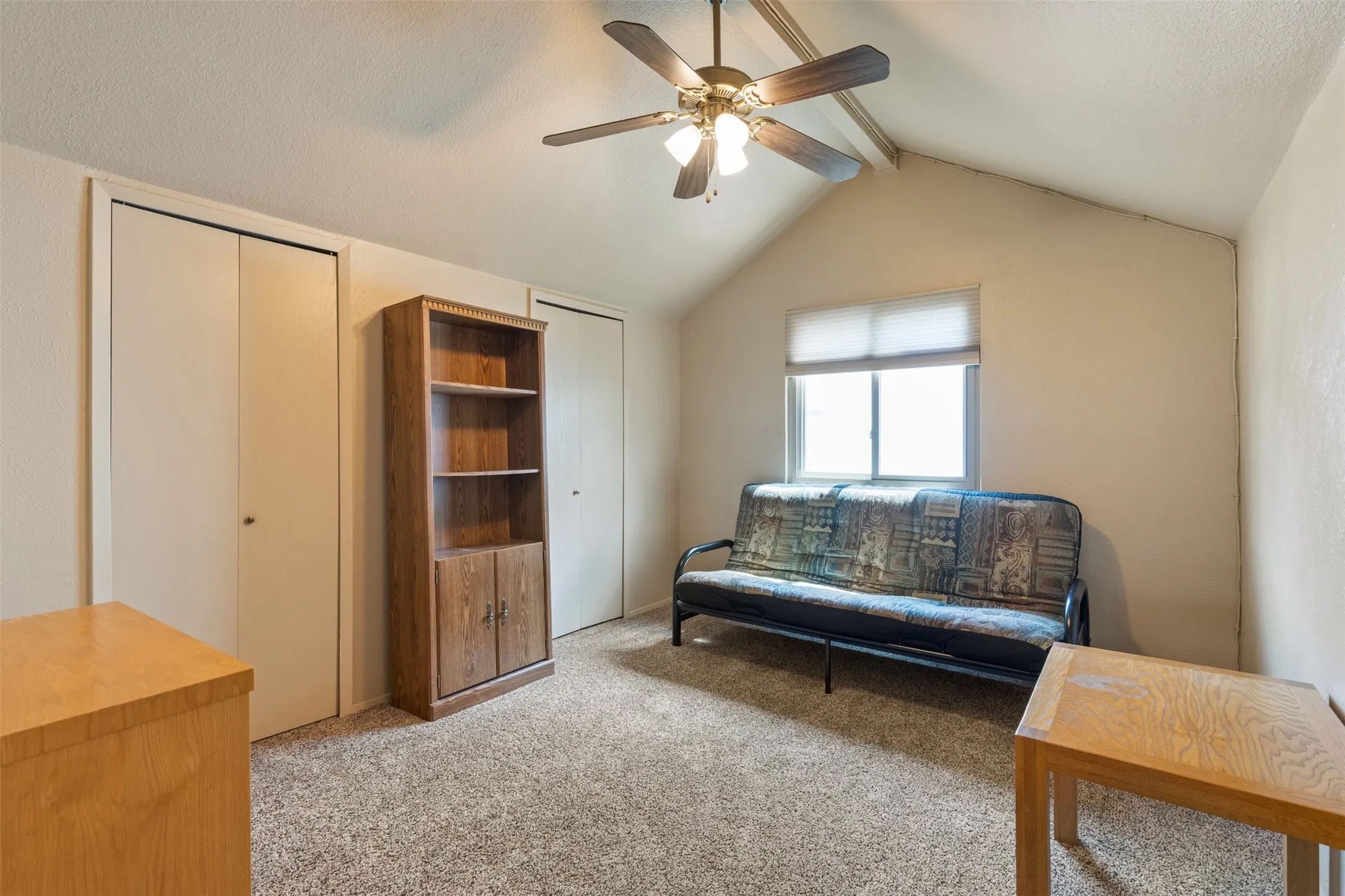 Single Family Residence For Sale in Dallas County , 5905 Galaxie Road, Garland, Texas 75044, 3 Bedroom, 2 Bathroom, 2 Garage spaces, 1,588 Sqft, built in 1979, mls#21311506, Real Estate Agent in Garland, Homes For Sale in Dallas county, Homes For Sale in Garland, Realtor in Garland Texas, Real Estate Brokerage Independent Realty Texas, Luminita Cordes Realtor