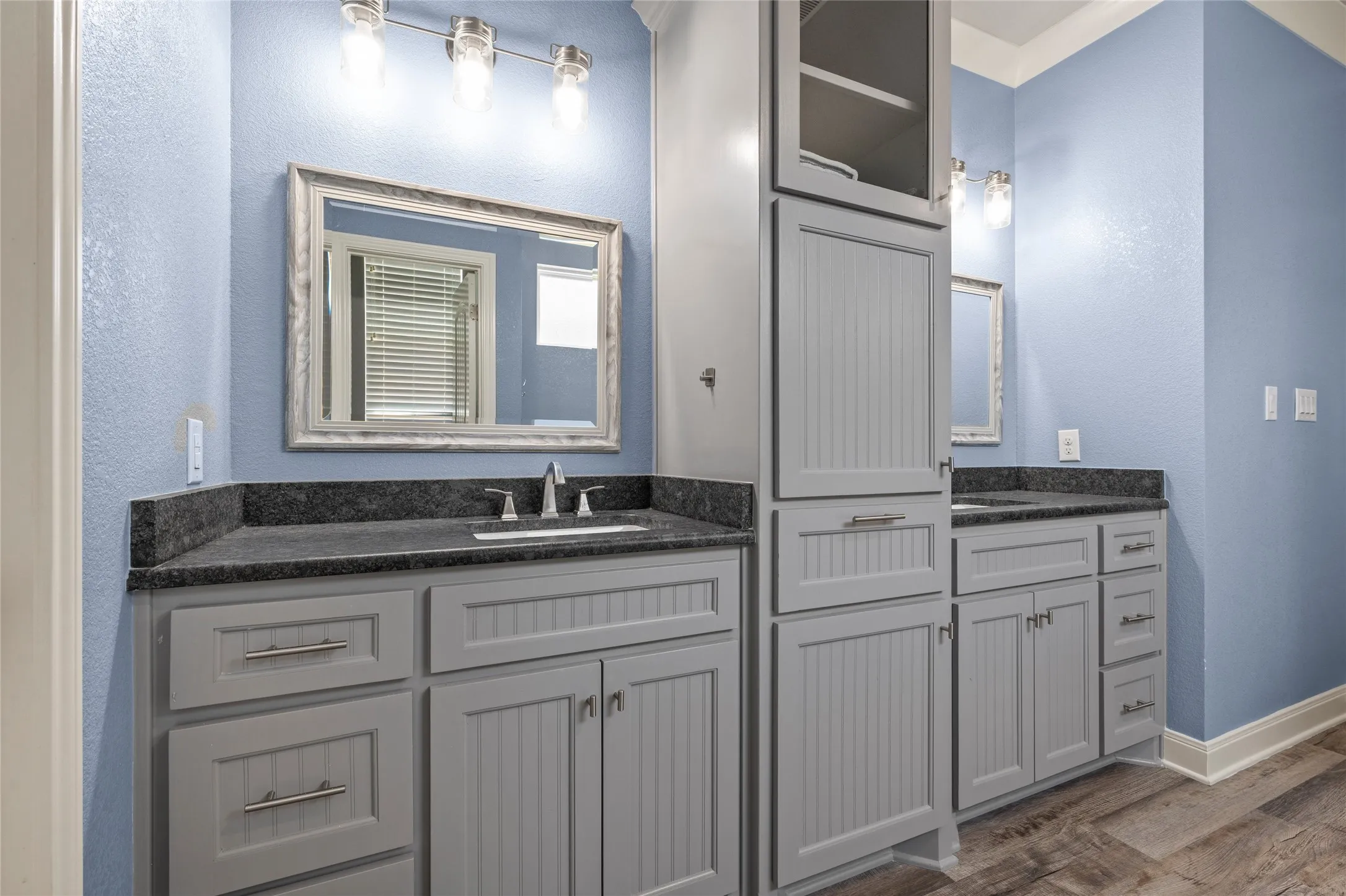 Single Family Residence For Sale in Mc Lennan County , 10112 Braided Briar Lane, Waco, Texas 76712, 5 Bedroom, 3 Bathroom, 2 Garage spaces, 2,772 Sqft, built in 2020, mls#21327044, Real Estate Agent in Waco, Homes For Sale in Mc Lennan county, Homes For Sale in Waco, Realtor in Waco Texas, Real Estate Brokerage Independent Realty Texas, Luminita Cordes Realtor