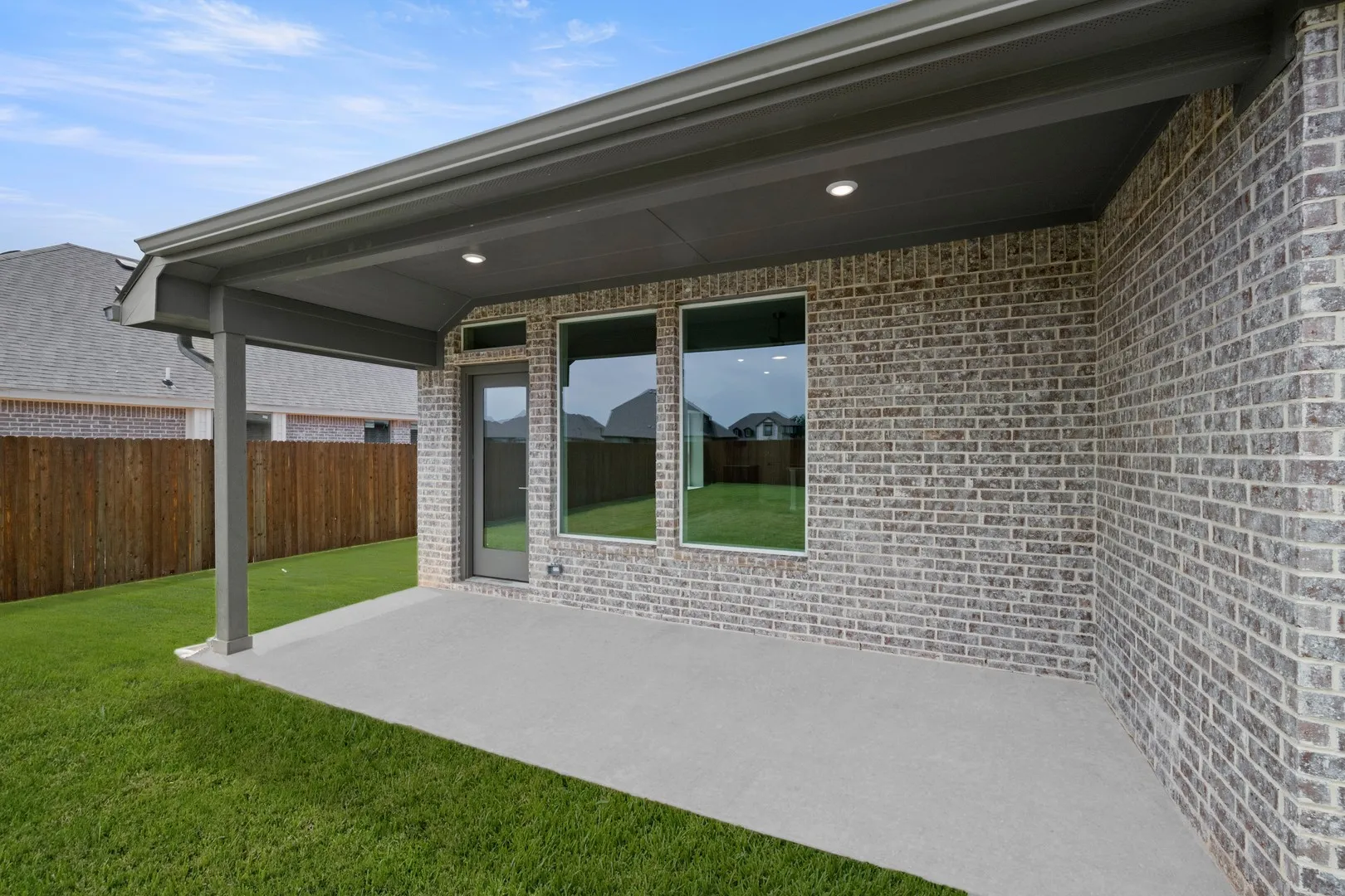 DFW-El Dorado -Concept 1937-457 Carnero Drive-Back-Risewell Homes-3
