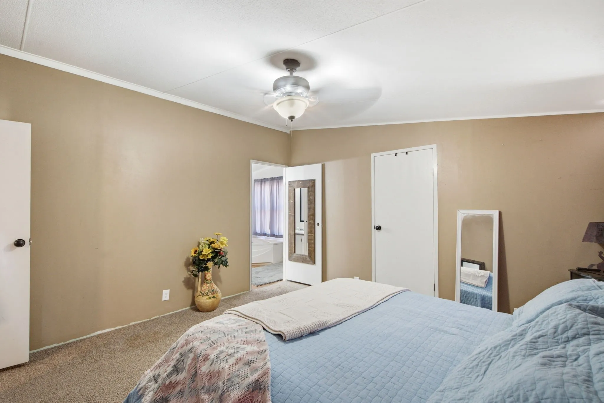 Mobile Home For Sale in Hood County , 7237 Hayworth Highway, Granbury, Texas 76048, 3 Bedroom, 2 Bathroom, Garage spaces, 1,782 Sqft, built in 1996, mls#21322483, Real Estate Agent in Granbury, Homes For Sale in Hood county, Homes For Sale in Granbury, Realtor in Granbury Texas, Real Estate Brokerage Independent Realty Texas, Luminita Cordes Realtor