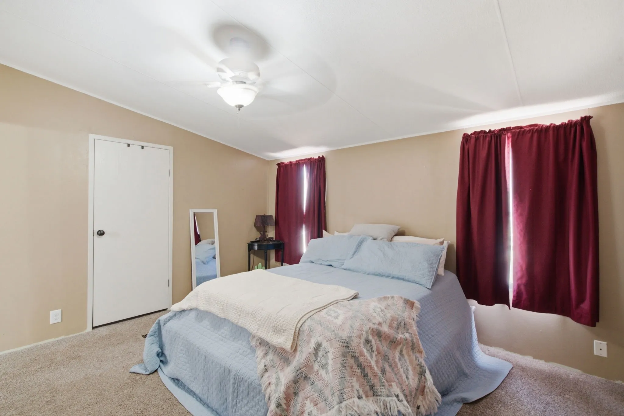 Mobile Home For Sale in Hood County , 7237 Hayworth Highway, Granbury, Texas 76048, 3 Bedroom, 2 Bathroom, Garage spaces, 1,782 Sqft, built in 1996, mls#21322483, Real Estate Agent in Granbury, Homes For Sale in Hood county, Homes For Sale in Granbury, Realtor in Granbury Texas, Real Estate Brokerage Independent Realty Texas, Luminita Cordes Realtor