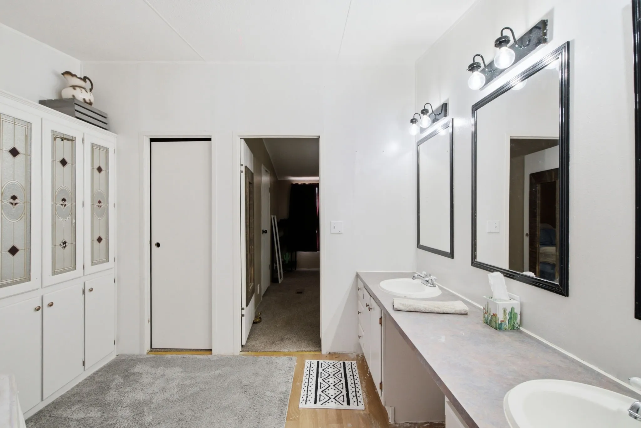 Mobile Home For Sale in Hood County , 7237 Hayworth Highway, Granbury, Texas 76048, 3 Bedroom, 2 Bathroom, Garage spaces, 1,782 Sqft, built in 1996, mls#21322483, Real Estate Agent in Granbury, Homes For Sale in Hood county, Homes For Sale in Granbury, Realtor in Granbury Texas, Real Estate Brokerage Independent Realty Texas, Luminita Cordes Realtor