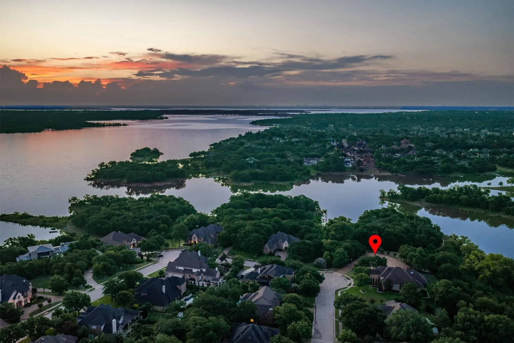 Unimproved Land For Sale in Denton County , 3110 Overlook Circle, Highland Village, Texas 75077, 0, 0, Garage spaces, 0 Sqft, built in 0, mls#21324546, Real Estate Agent in Highland Village, Homes For Sale in Denton county, Homes For Sale in Highland Village, Realtor in Highland Village Texas, Real Estate Brokerage Independent Realty Texas, Luminita Cordes Realtor