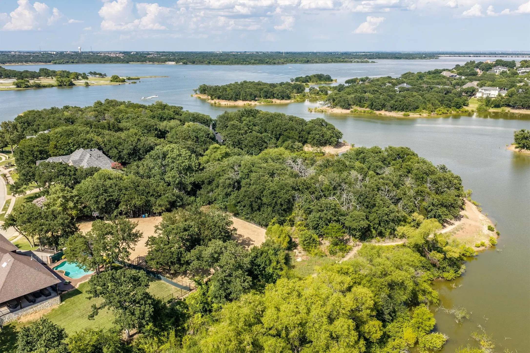 Unimproved Land For Sale in Denton County , 3110 Overlook Circle, Highland Village, Texas 75077, 0, 0, Garage spaces, 0 Sqft, built in 0, mls#21324546, Real Estate Agent in Highland Village, Homes For Sale in Denton county, Homes For Sale in Highland Village, Realtor in Highland Village Texas, Real Estate Brokerage Independent Realty Texas, Luminita Cordes Realtor