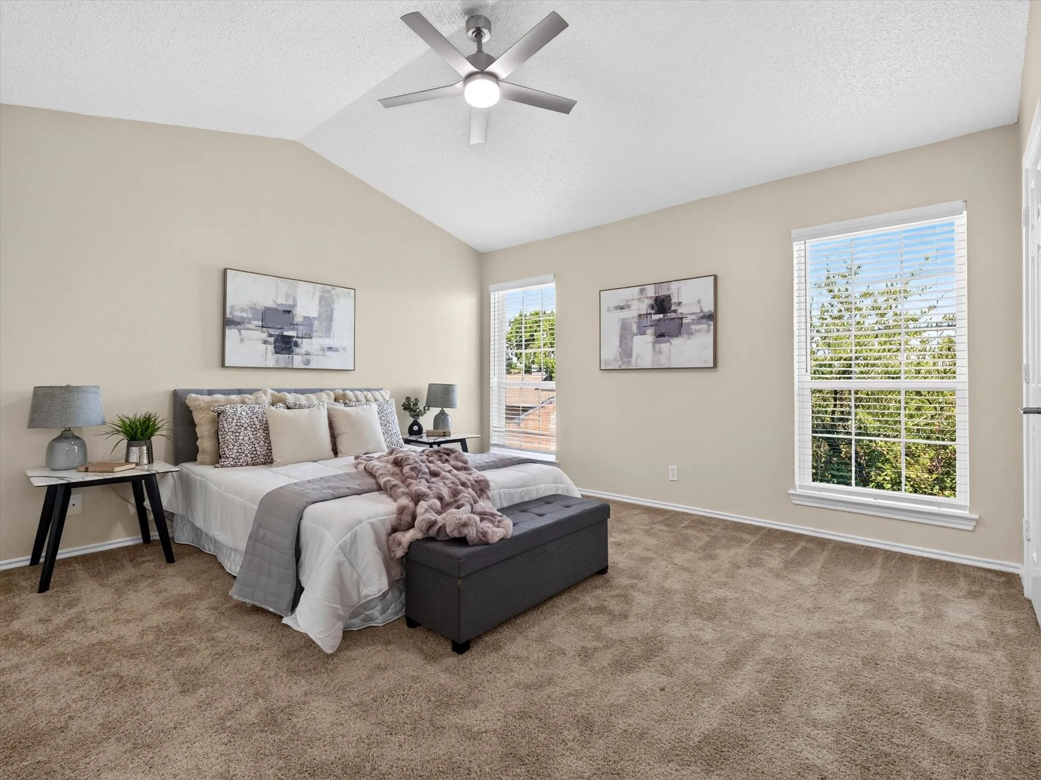Condominium For Sale in Dallas County , 4067 Beltway Drive 140, Addison, Texas 75001, 2 Bedroom, 2 Bathroom, 1 Garage spaces, 990 Sqft, built in 1982, mls#21323915, Real Estate Agent in Addison, Homes For Sale in Dallas county, Homes For Sale in Addison, Realtor in Addison Texas, Real Estate Brokerage Independent Realty Texas, Luminita Cordes Realtor