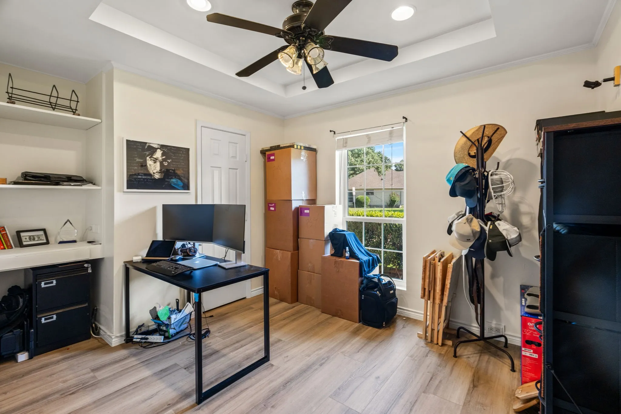 Single Family Residence For Sale in Denton County , 1810 Tiburon Bend, Lewisville, Texas 75067, 3 Bedroom, 2 Bathroom, 2 Garage spaces, 1,699 Sqft, built in 1983, mls#21321943, Real Estate Agent in Lewisville, Homes For Sale in Denton county, Homes For Sale in Lewisville, Realtor in Lewisville Texas, Real Estate Brokerage Independent Realty Texas, Luminita Cordes Realtor