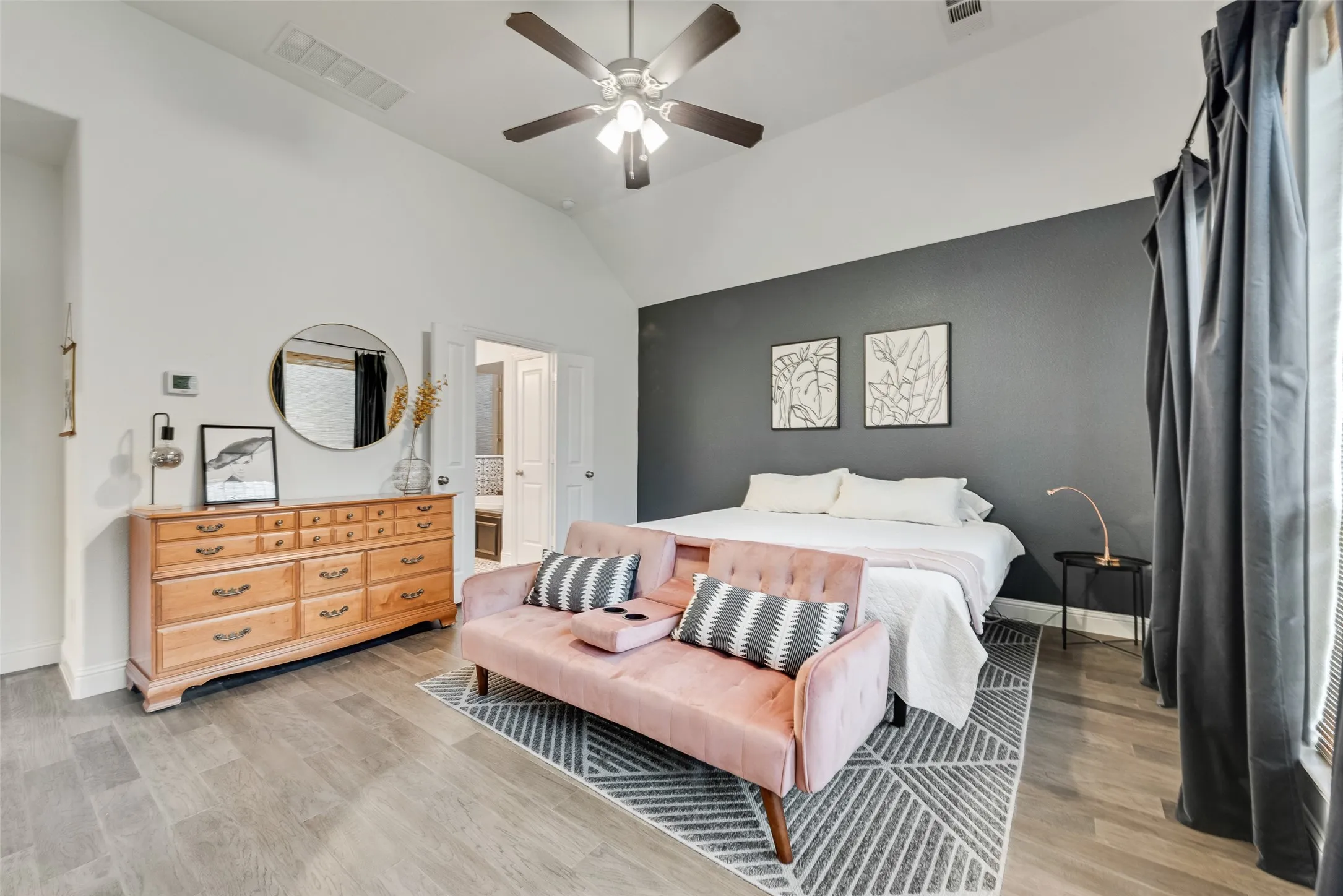 Single Family Residence For Sale in Collin County , 6608 Palo Alto Street, Mc Kinney, Texas 75070, 4 Bedroom, 3 Bathroom, 3 Garage spaces, 3,145 Sqft, built in 2020, mls#21327506, Real Estate Agent in Mc Kinney, Homes For Sale in Collin county, Homes For Sale in Mc Kinney, Realtor in Mc Kinney Texas, Real Estate Brokerage Independent Realty Texas, Luminita Cordes Realtor