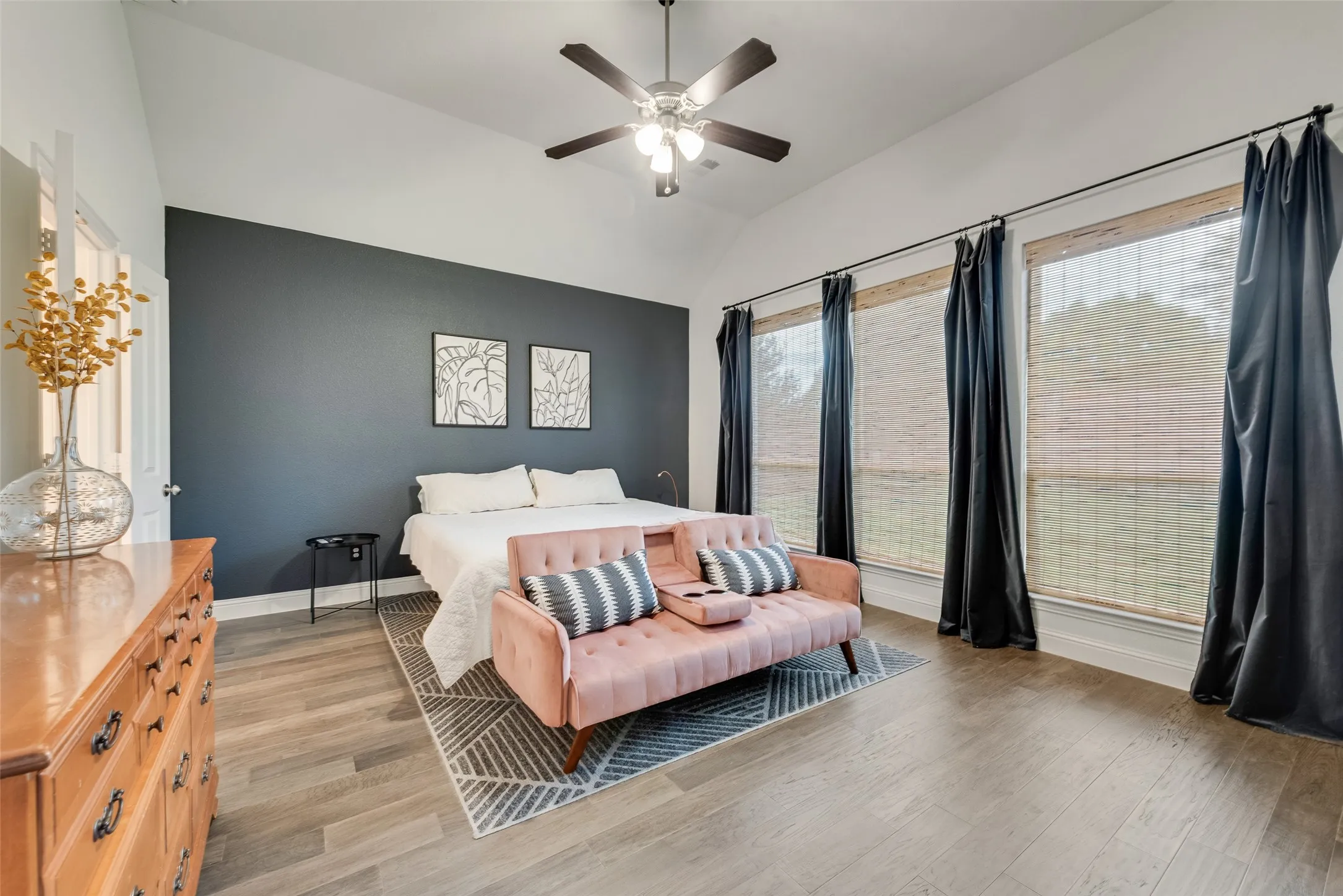 Single Family Residence For Sale in Collin County , 6608 Palo Alto Street, Mc Kinney, Texas 75070, 4 Bedroom, 3 Bathroom, 3 Garage spaces, 3,145 Sqft, built in 2020, mls#21327506, Real Estate Agent in Mc Kinney, Homes For Sale in Collin county, Homes For Sale in Mc Kinney, Realtor in Mc Kinney Texas, Real Estate Brokerage Independent Realty Texas, Luminita Cordes Realtor