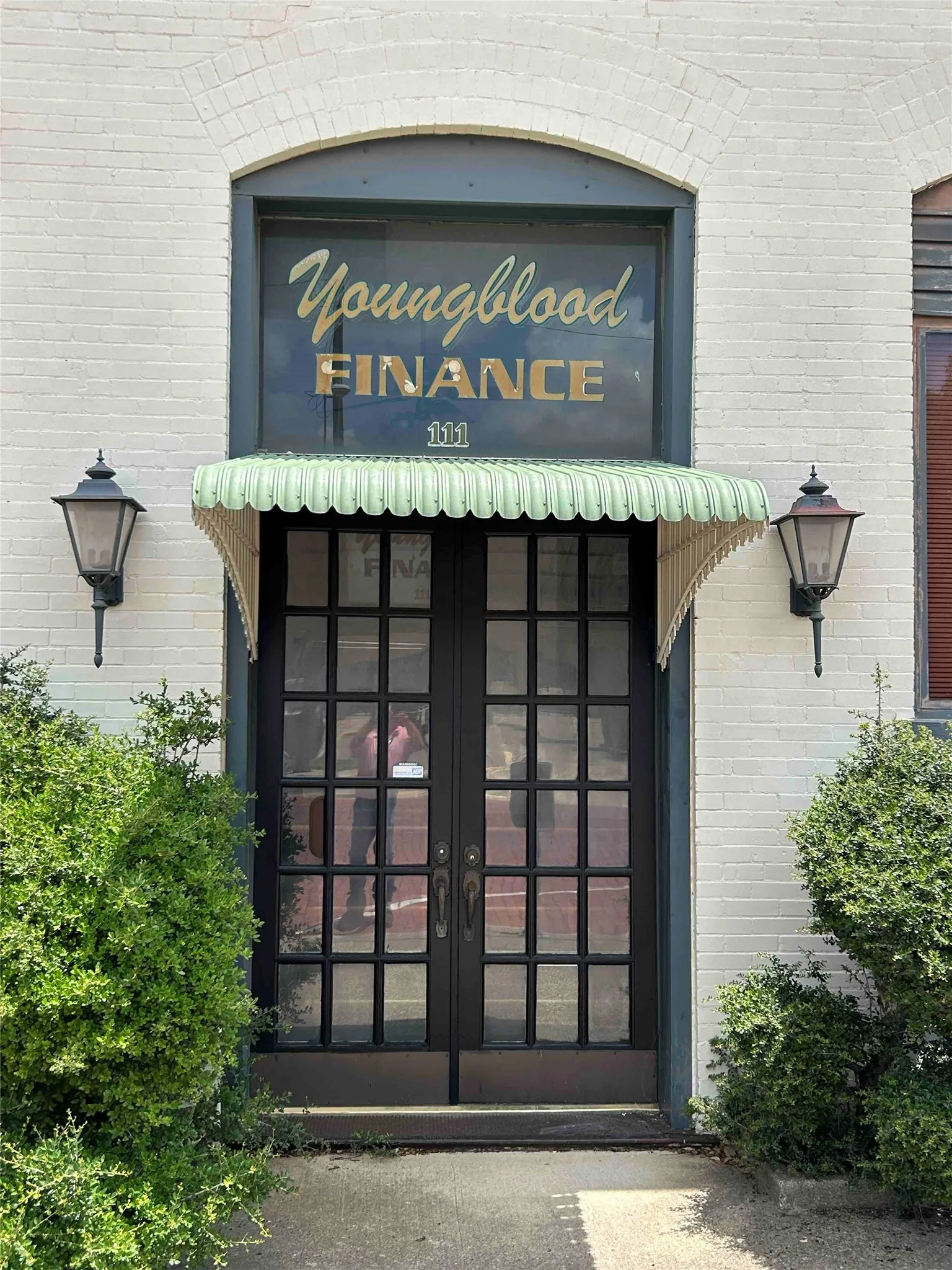Office For Sale in Navarro County , 111 N Commerce Street, Corsicana, Texas 75110, 0, 0, Garage spaces, 0 Sqft, built in 1902, mls#21327517, Real Estate Agent in Corsicana, Homes For Sale in Navarro county, Homes For Sale in Corsicana, Realtor in Corsicana Texas, Real Estate Brokerage Independent Realty Texas, Luminita Cordes Realtor