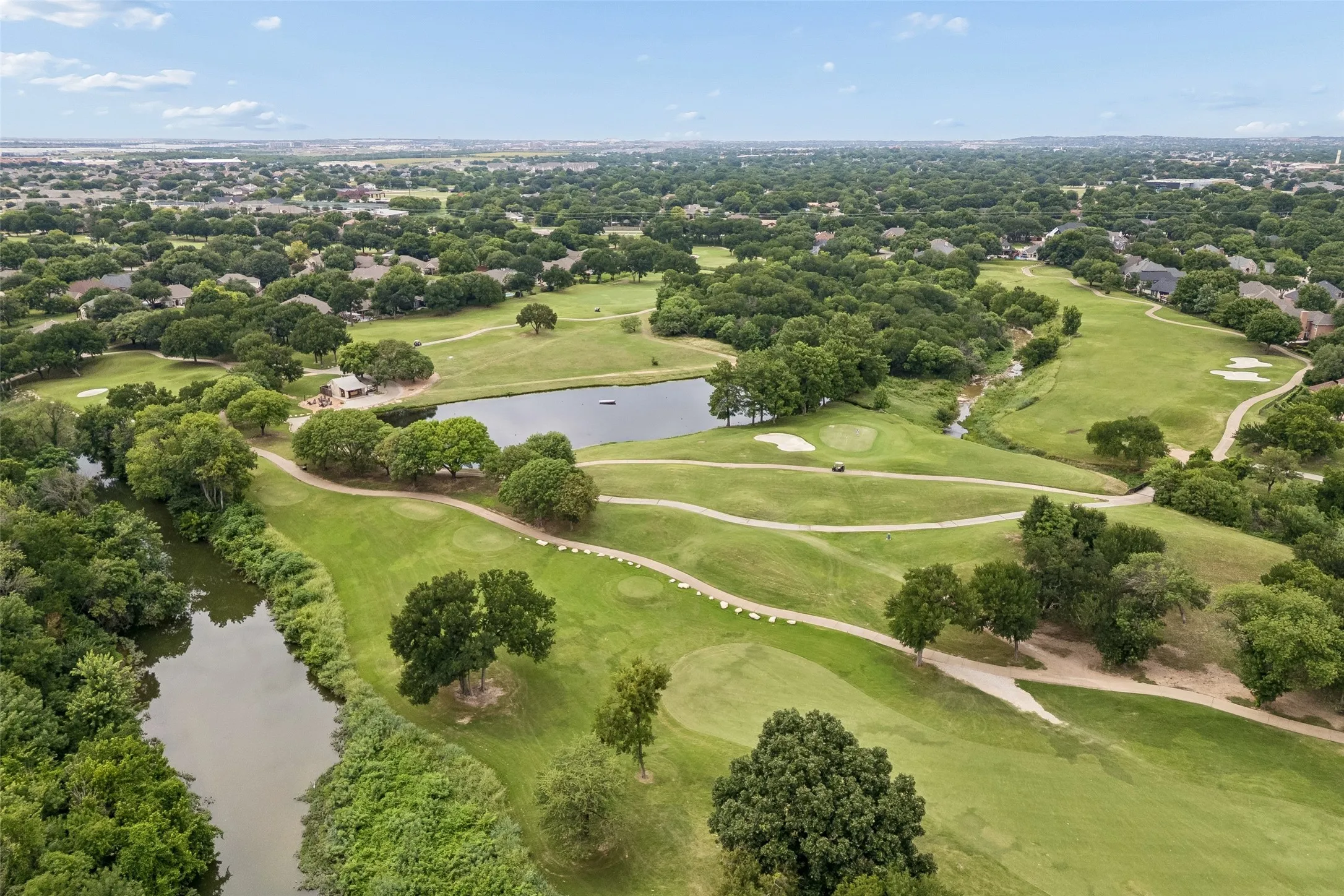 Single Family Residence For Sale in Tarrant County , 3908 Crater Circle, Fort Worth, Texas 76137, 4 Bedroom, 2 Bathroom, 2 Garage spaces, 2,029 Sqft, built in 2018, mls#21327081, Real Estate Agent in Fort Worth, Homes For Sale in Tarrant county, Homes For Sale in Fort Worth, Realtor in Fort Worth Texas, Real Estate Brokerage Independent Realty Texas, Luminita Cordes Realtor