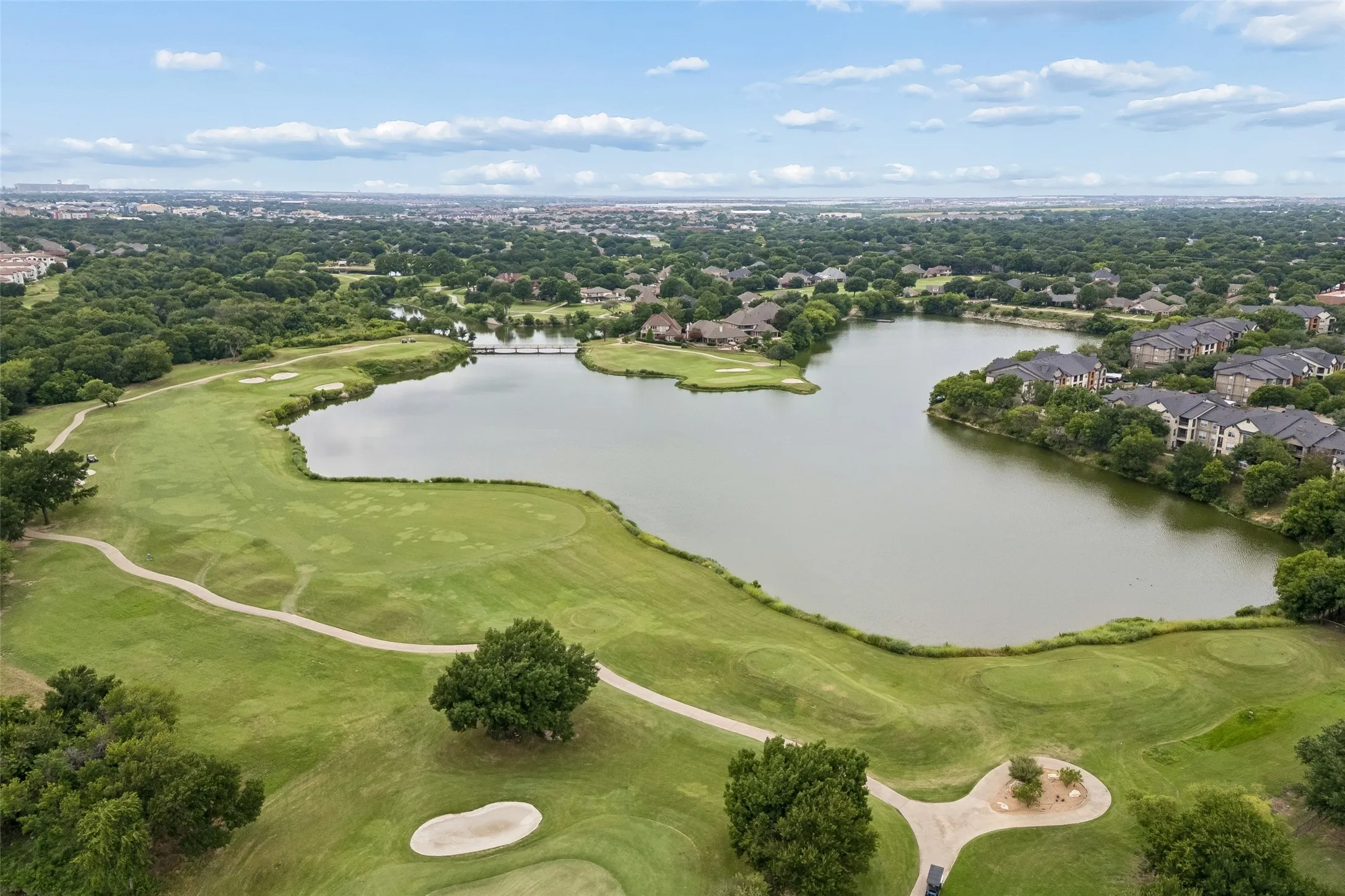Single Family Residence For Sale in Tarrant County , 3908 Crater Circle, Fort Worth, Texas 76137, 4 Bedroom, 2 Bathroom, 2 Garage spaces, 2,029 Sqft, built in 2018, mls#21327081, Real Estate Agent in Fort Worth, Homes For Sale in Tarrant county, Homes For Sale in Fort Worth, Realtor in Fort Worth Texas, Real Estate Brokerage Independent Realty Texas, Luminita Cordes Realtor
