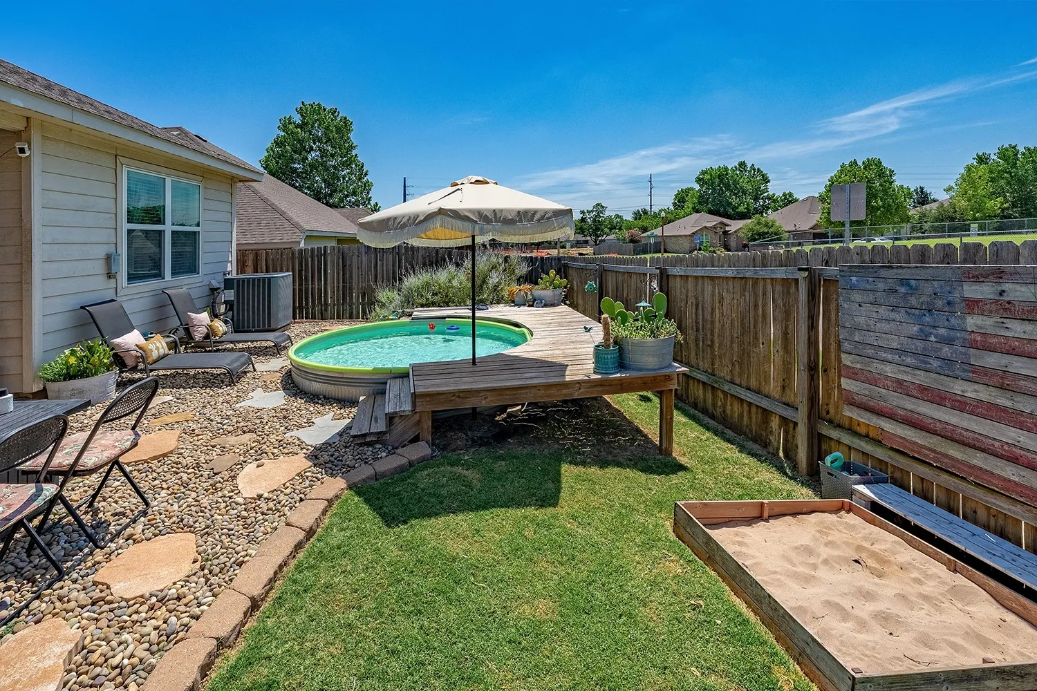 Single Family Residence For Sale in Denton County , 2416 Fall Leaf Court, Denton, Texas 76209, 4 Bedroom, 2 Bathroom, 2 Garage spaces, 2,132 Sqft, built in 2015, mls#21327448, Real Estate Agent in Denton, Homes For Sale in Denton county, Homes For Sale in Denton, Realtor in Denton Texas, Real Estate Brokerage Independent Realty Texas, Luminita Cordes Realtor