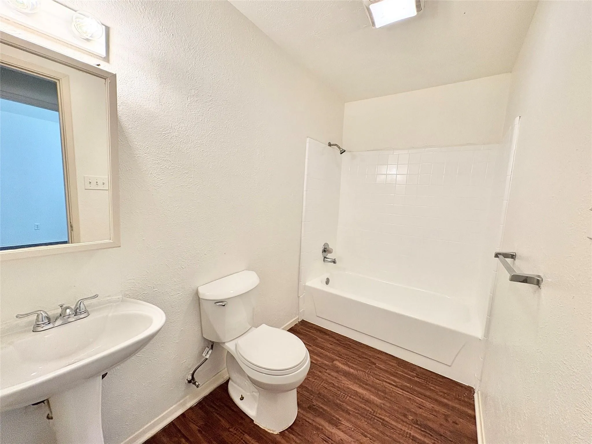 Secondary bathroom