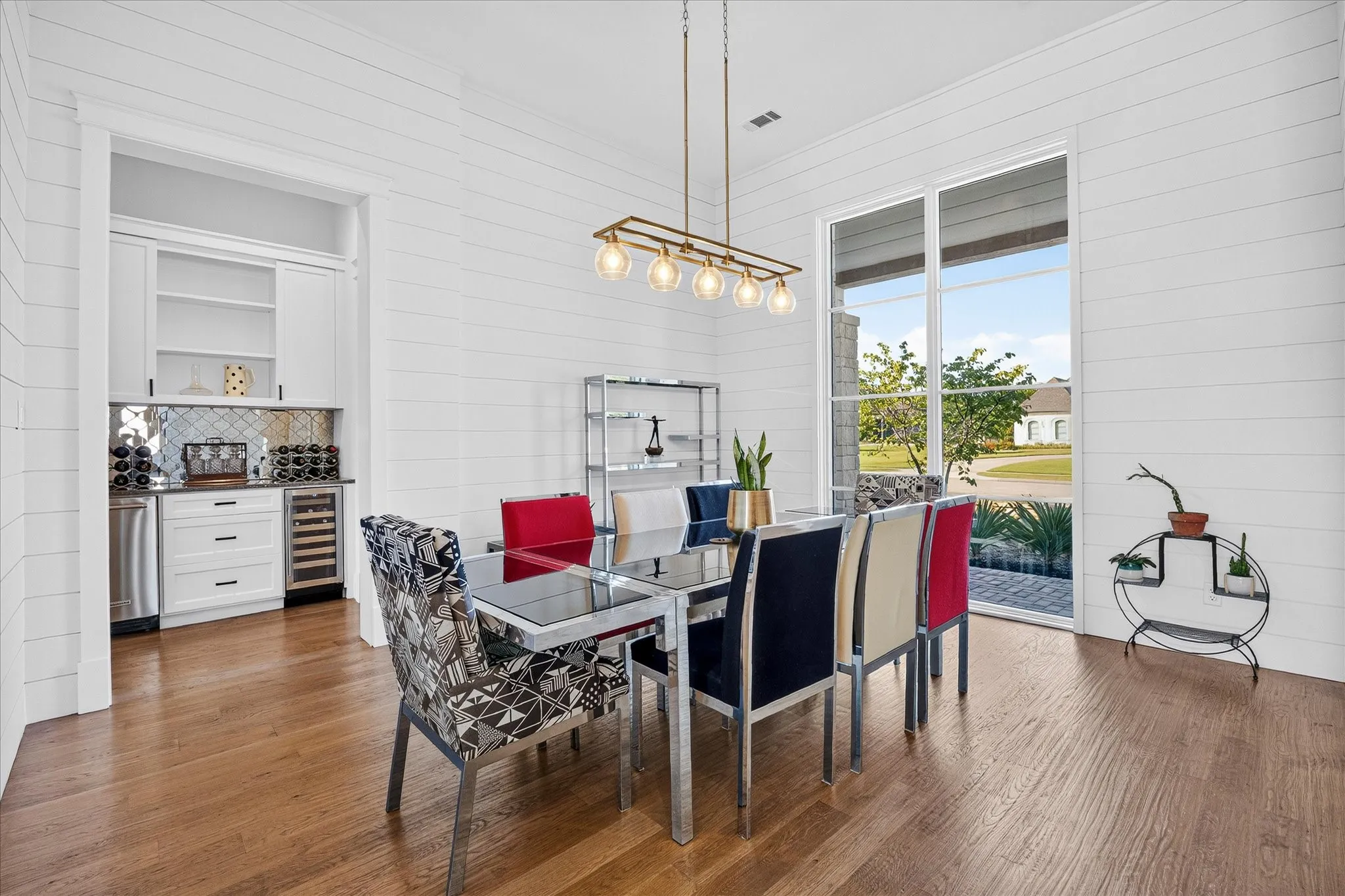 Single Family Residence For Sale in Rockwall County , 531 Lodge Hill Drive, Heath, Texas 75032, 5 Bedroom, 6 Bathroom, 6 Garage spaces, 5,716 Sqft, built in 2019, mls#21327381, Real Estate Agent in Heath, Homes For Sale in Rockwall county, Homes For Sale in Heath, Realtor in Heath Texas, Real Estate Brokerage Independent Realty Texas, Luminita Cordes Realtor