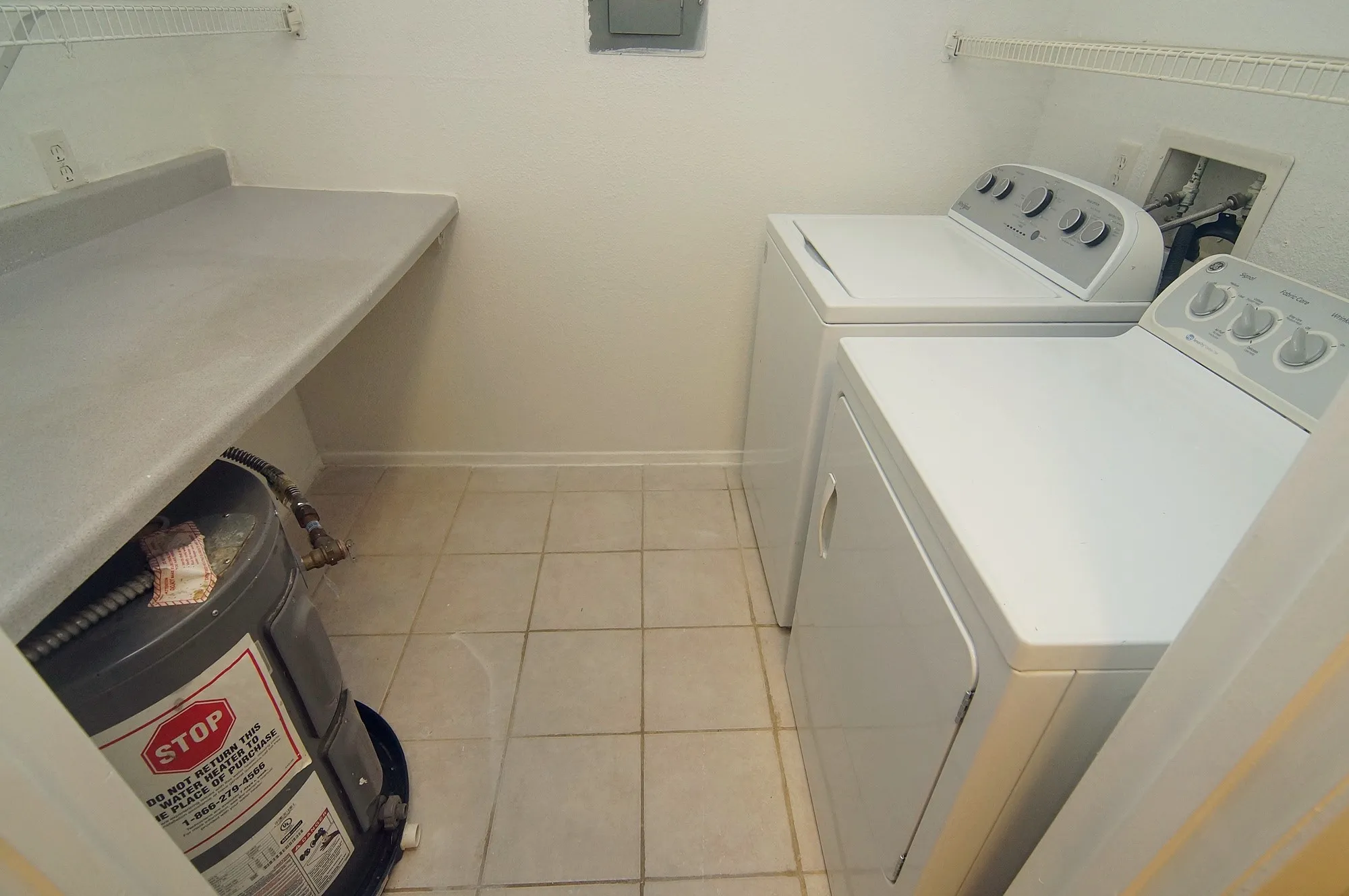 Condominium For Rent in Dallas County , 12480 Abrams Road 201, Dallas, Texas 75243, 1 Bedroom, 1 Bathroom, Garage spaces, 732 Sqft, built in 1982, Price $1,200, mls#21327593, Real Estate Agent in Dallas, Homes For Rent in Dallas county, Homes For Rent in Dallas, Realtor in Dallas Texas, Real Estate Brokerage Independent Realty Texas, Luminita Cordes Realtor