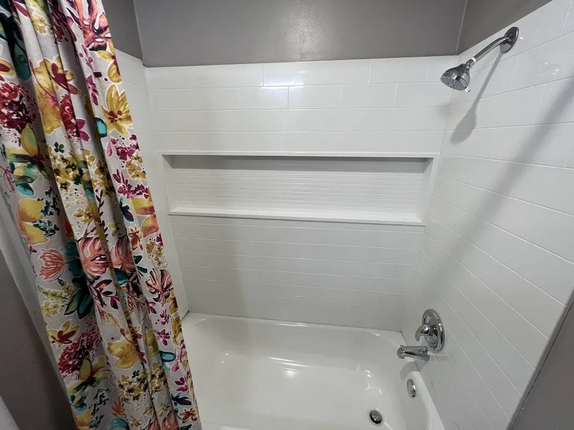 Single Family Residence For Rent in Dallas County , 4206 Somerville Avenue, Dallas, Texas 75206, 3 Bedroom, 3 Bathroom, Garage spaces, 2,033 Sqft, built in 1940, mls#21327602, Real Estate Agent in Dallas, Homes For Rent in Dallas county, Homes For Rent in Dallas, Realtor in Dallas Texas, Real Estate Brokerage Independent Realty Texas, Luminita Cordes Realtor