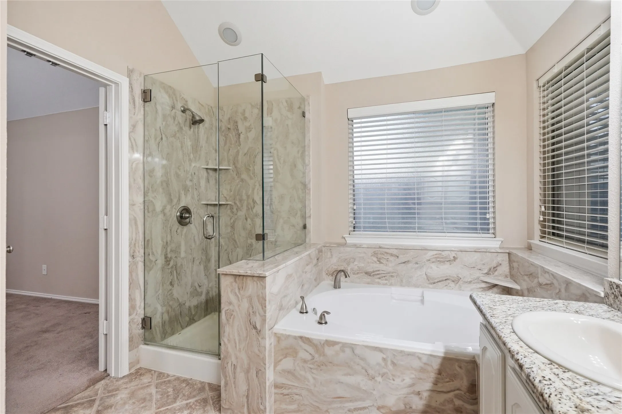 Single Family Residence For Sale in Tarrant County , 7204 Mesa Verde Trail, Fort Worth, Texas 76137, 3 Bedroom, 2 Bathroom, 2 Garage spaces, 1,866 Sqft, built in 1991, mls#21327497, Real Estate Agent in Fort Worth, Homes For Sale in Tarrant county, Homes For Sale in Fort Worth, Realtor in Fort Worth Texas, Real Estate Brokerage Independent Realty Texas, Luminita Cordes Realtor