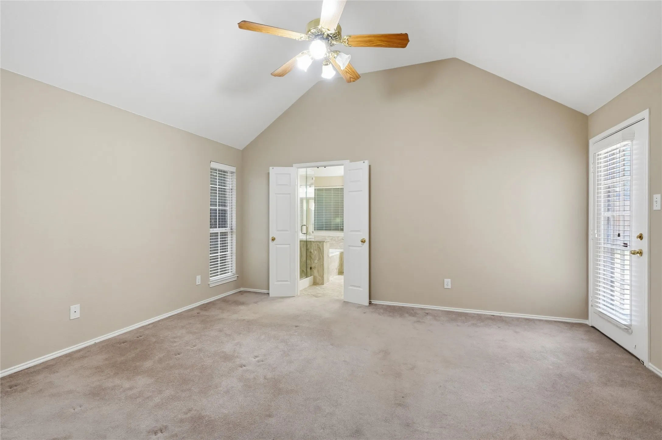 Single Family Residence For Sale in Tarrant County , 7204 Mesa Verde Trail, Fort Worth, Texas 76137, 3 Bedroom, 2 Bathroom, 2 Garage spaces, 1,866 Sqft, built in 1991, mls#21327497, Real Estate Agent in Fort Worth, Homes For Sale in Tarrant county, Homes For Sale in Fort Worth, Realtor in Fort Worth Texas, Real Estate Brokerage Independent Realty Texas, Luminita Cordes Realtor