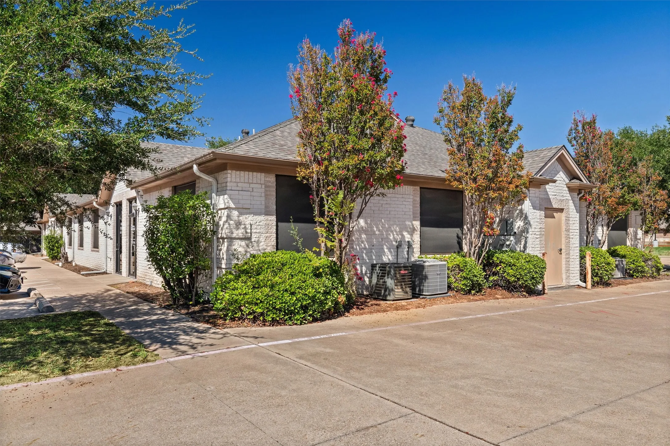 Office For Sale in Hood County , 983 Whitehead Drive, Granbury, Texas 76048, 0, 0, Garage spaces, 0 Sqft, built in 2003, mls#21326996, Real Estate Agent in Granbury, Homes For Sale in Hood county, Homes For Sale in Granbury, Realtor in Granbury Texas, Real Estate Brokerage Independent Realty Texas, Luminita Cordes Realtor