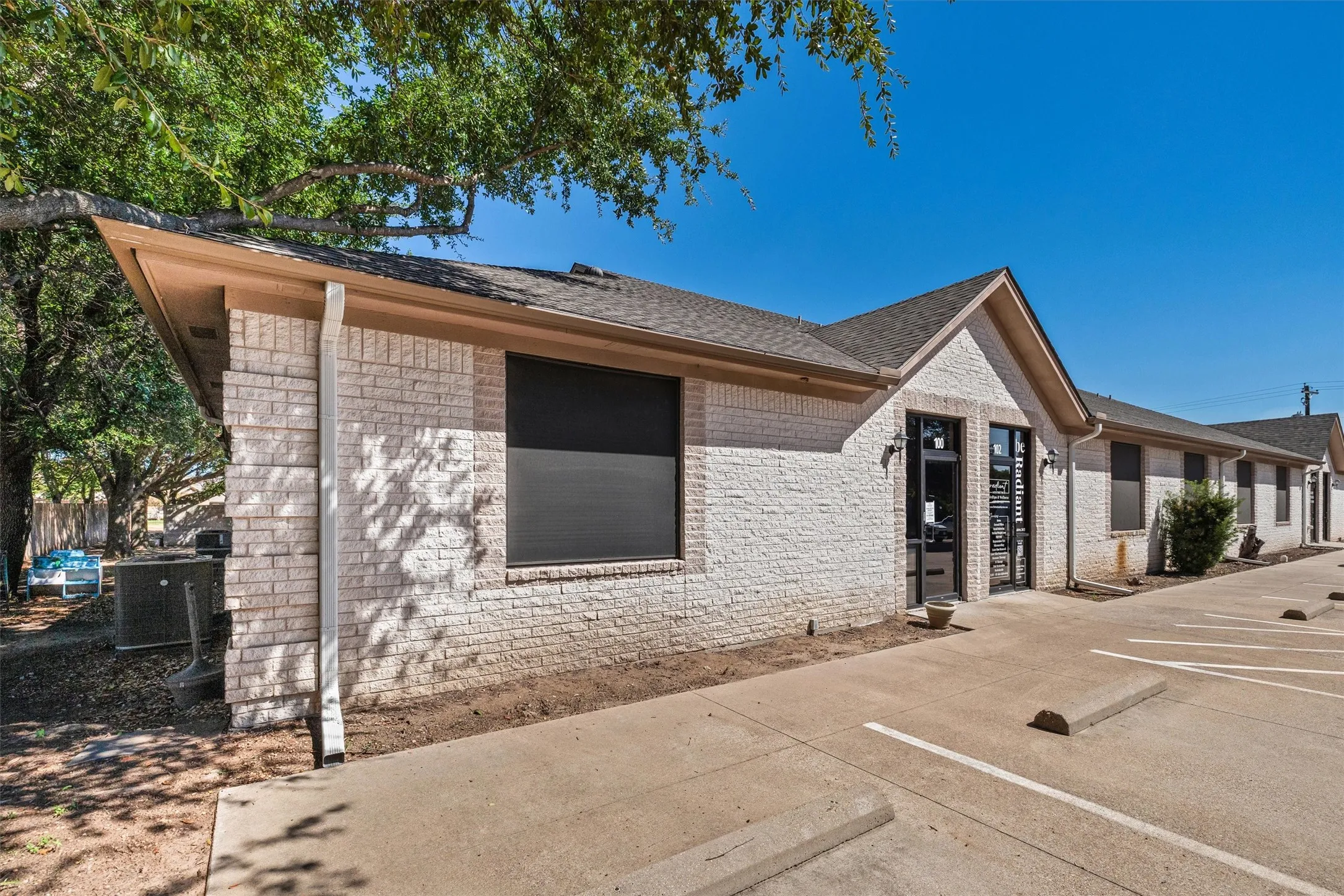 Office For Sale in Hood County , 983 Whitehead Drive, Granbury, Texas 76048, 0, 0, Garage spaces, 0 Sqft, built in 2003, mls#21326996, Real Estate Agent in Granbury, Homes For Sale in Hood county, Homes For Sale in Granbury, Realtor in Granbury Texas, Real Estate Brokerage Independent Realty Texas, Luminita Cordes Realtor