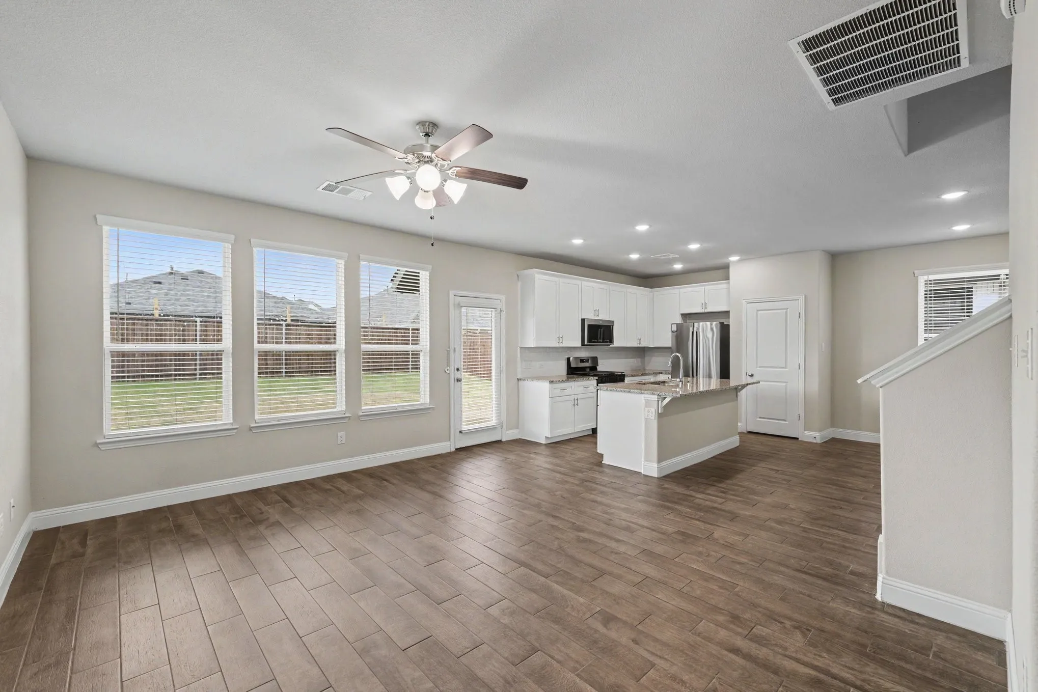 Single Family Residence For Sale in Collin County , 713 Rain Barrel Place, Weston, Texas 75009, 4 Bedroom, 3 Bathroom, 2 Garage spaces, 1,982 Sqft, built in 2022, mls#21323289, Real Estate Agent in Weston, Homes For Sale in Collin county, Homes For Sale in Weston, Realtor in Weston Texas, Real Estate Brokerage Independent Realty Texas, Luminita Cordes Realtor