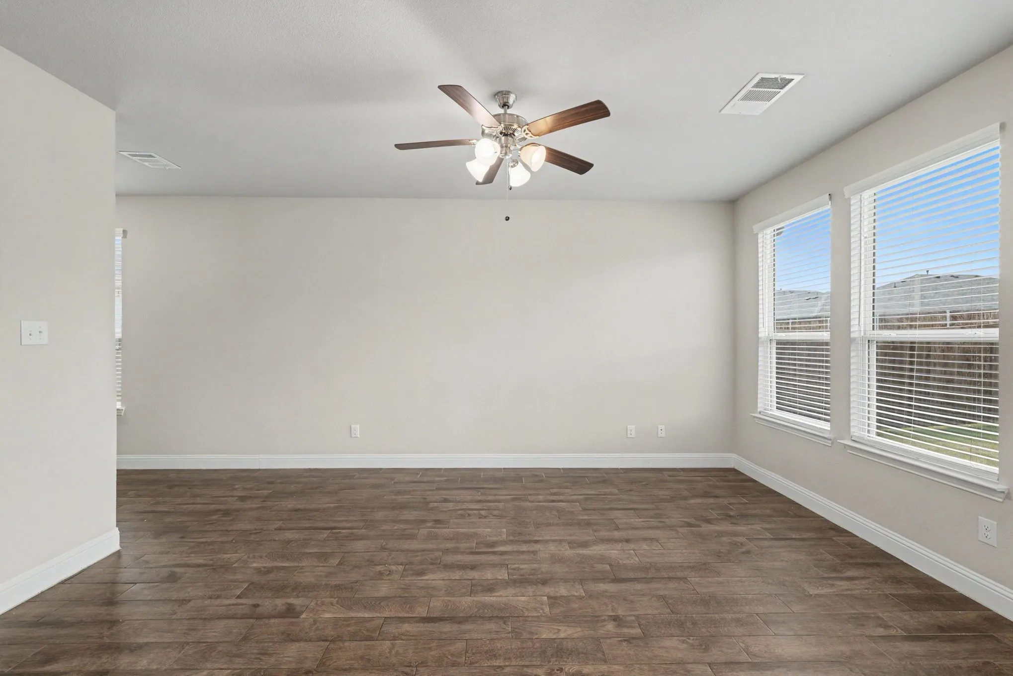 Single Family Residence For Sale in Collin County , 713 Rain Barrel Place, Weston, Texas 75009, 4 Bedroom, 3 Bathroom, 2 Garage spaces, 1,982 Sqft, built in 2022, mls#21323289, Real Estate Agent in Weston, Homes For Sale in Collin county, Homes For Sale in Weston, Realtor in Weston Texas, Real Estate Brokerage Independent Realty Texas, Luminita Cordes Realtor