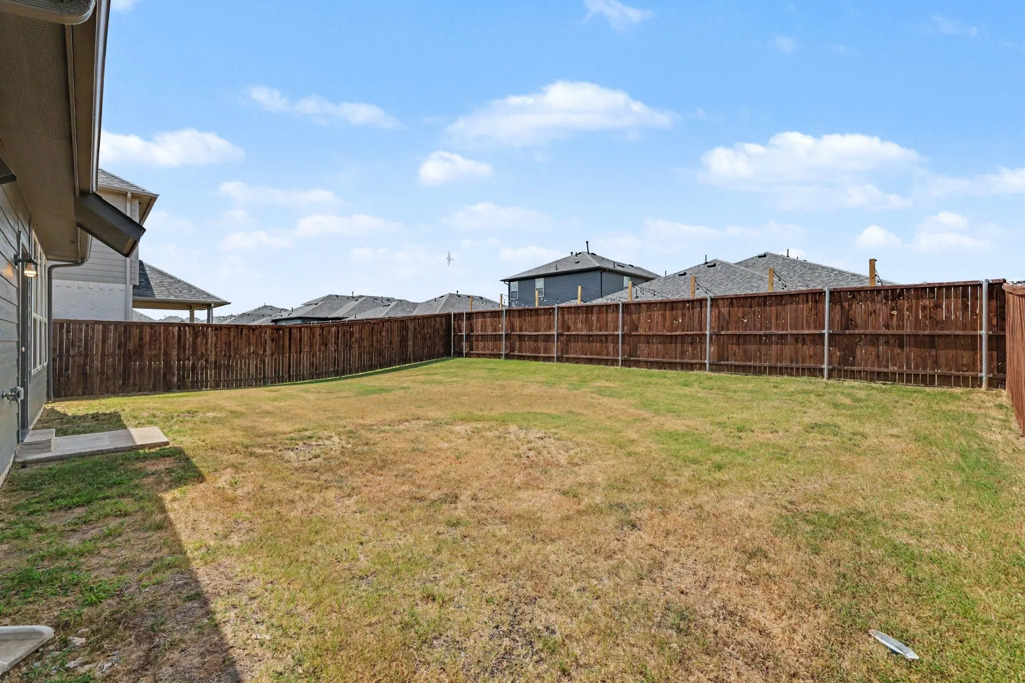 Single Family Residence For Sale in Collin County , 713 Rain Barrel Place, Weston, Texas 75009, 4 Bedroom, 3 Bathroom, 2 Garage spaces, 1,982 Sqft, built in 2022, mls#21323289, Real Estate Agent in Weston, Homes For Sale in Collin county, Homes For Sale in Weston, Realtor in Weston Texas, Real Estate Brokerage Independent Realty Texas, Luminita Cordes Realtor
