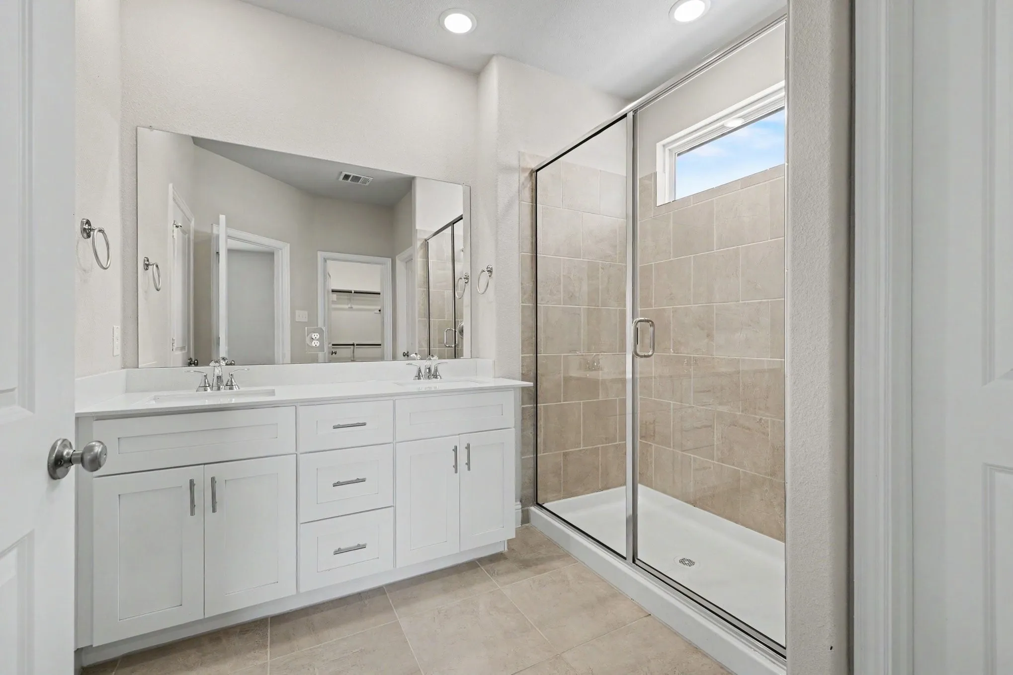 Single Family Residence For Sale in Collin County , 713 Rain Barrel Place, Weston, Texas 75009, 4 Bedroom, 3 Bathroom, 2 Garage spaces, 1,982 Sqft, built in 2022, mls#21323289, Real Estate Agent in Weston, Homes For Sale in Collin county, Homes For Sale in Weston, Realtor in Weston Texas, Real Estate Brokerage Independent Realty Texas, Luminita Cordes Realtor