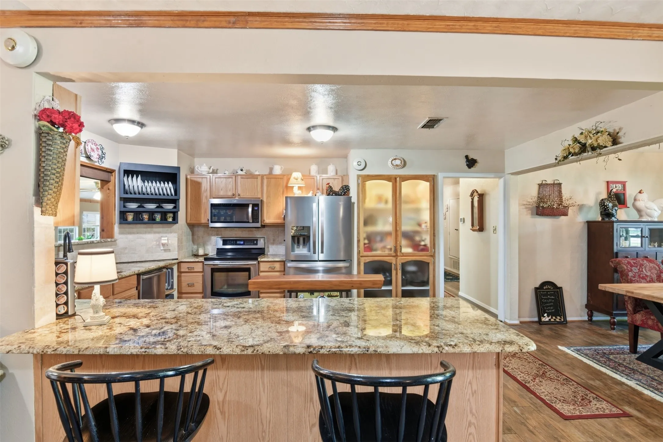 Single Family Residence For Sale in Fannin County , 503 Mockingbird Street, Bonham, Texas 75418, 3 Bedroom, 2 Bathroom, 2 Garage spaces, 2,282 Sqft, built in 1983, mls#21321076, Real Estate Agent in Bonham, Homes For Sale in Fannin county, Homes For Sale in Bonham, Realtor in Bonham Texas, Real Estate Brokerage Independent Realty Texas, Luminita Cordes Realtor