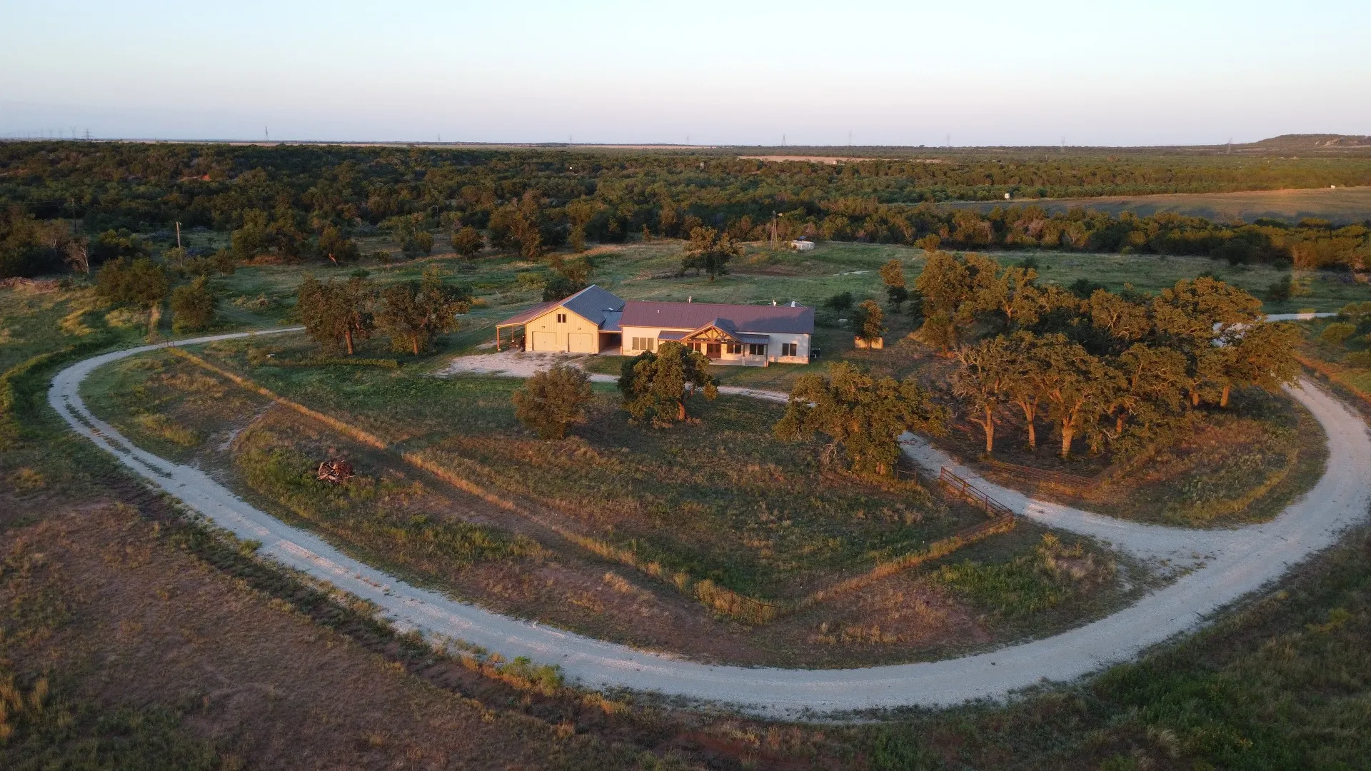 Farm For Sale in Taylor County , 449 CR 194, Ovalo, Texas 79541, 4 Bedroom, 3 Bathroom, 3 Garage spaces, 3,208 Sqft, built in 2024, mls#21327632, Real Estate Agent in Ovalo, Homes For Sale in Taylor county, Homes For Sale in Ovalo, Realtor in Ovalo Texas, Real Estate Brokerage Independent Realty Texas, Luminita Cordes Realtor
