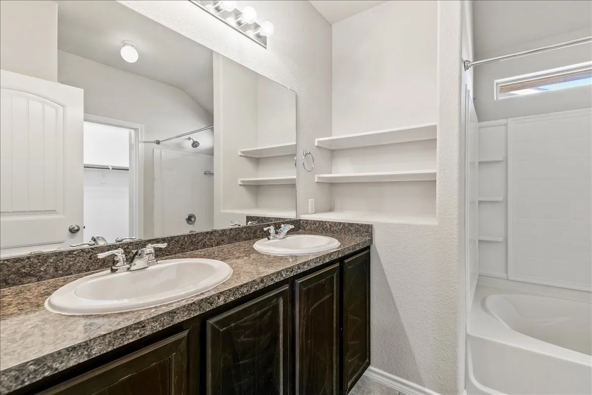 Single Family Residence For Sale in Tarrant County , 6308 Eagle Pier Way, Fort Worth, Texas 76179, 3 Bedroom, 2 Bathroom, 2 Garage spaces, 1,773 Sqft, built in 2018, mls#21327653, Real Estate Agent in Fort Worth, Homes For Sale in Tarrant county, Homes For Sale in Fort Worth, Realtor in Fort Worth Texas, Real Estate Brokerage Independent Realty Texas, Luminita Cordes Realtor