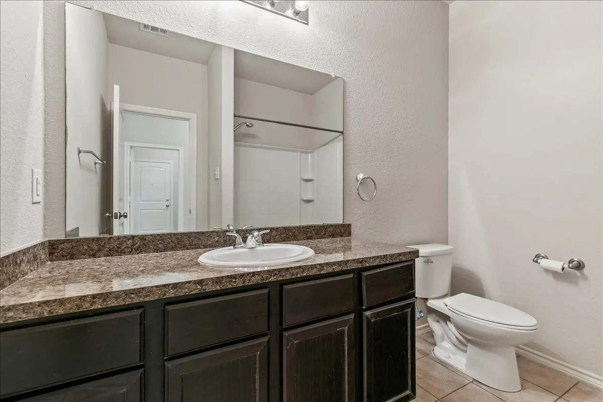 Single Family Residence For Sale in Tarrant County , 6308 Eagle Pier Way, Fort Worth, Texas 76179, 3 Bedroom, 2 Bathroom, 2 Garage spaces, 1,773 Sqft, built in 2018, mls#21327653, Real Estate Agent in Fort Worth, Homes For Sale in Tarrant county, Homes For Sale in Fort Worth, Realtor in Fort Worth Texas, Real Estate Brokerage Independent Realty Texas, Luminita Cordes Realtor