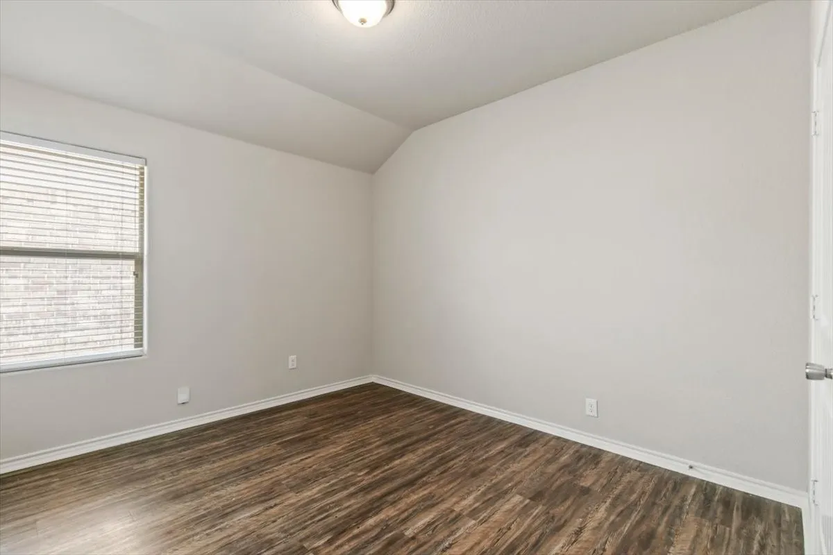 Single Family Residence For Sale in Tarrant County , 6308 Eagle Pier Way, Fort Worth, Texas 76179, 3 Bedroom, 2 Bathroom, 2 Garage spaces, 1,773 Sqft, built in 2018, mls#21327653, Real Estate Agent in Fort Worth, Homes For Sale in Tarrant county, Homes For Sale in Fort Worth, Realtor in Fort Worth Texas, Real Estate Brokerage Independent Realty Texas, Luminita Cordes Realtor