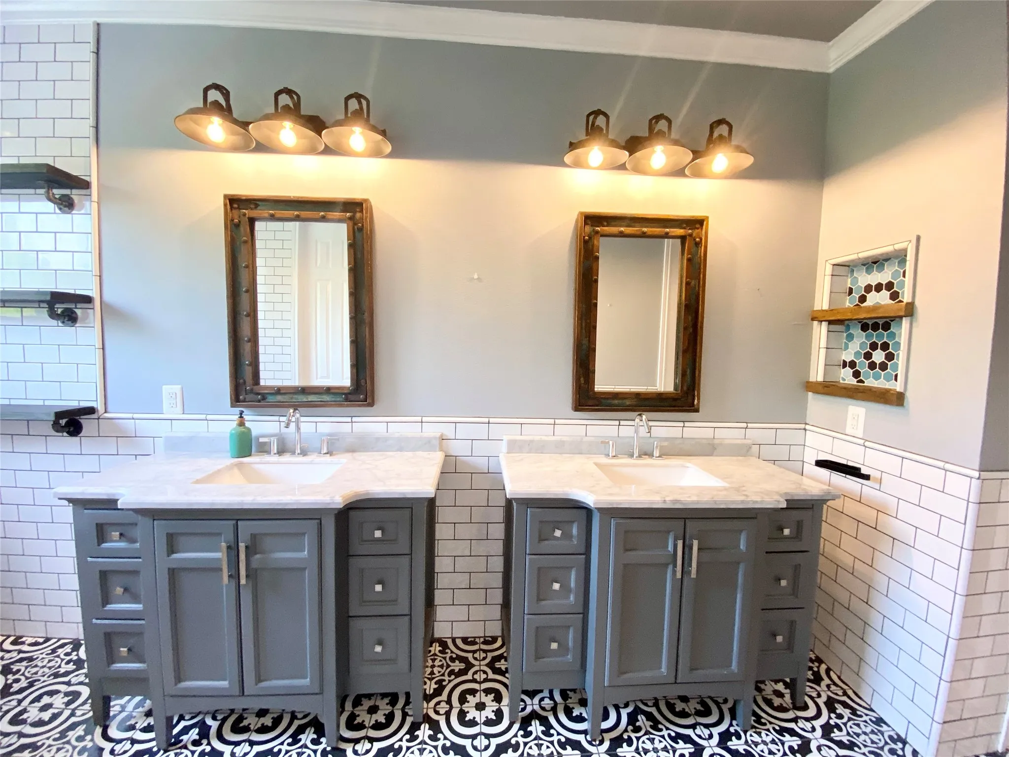 Single Family Residence For Rent in Dallas County , 1430 Pecos Street, Dallas, Texas 75204, 2 Bedroom, 3 Bathroom, 2 Garage spaces, 2,265 Sqft, built in 2002, mls#21327656, Real Estate Agent in Dallas, Homes For Rent in Dallas county, Homes For Rent in Dallas, Realtor in Dallas Texas, Real Estate Brokerage Independent Realty Texas, Luminita Cordes Realtor